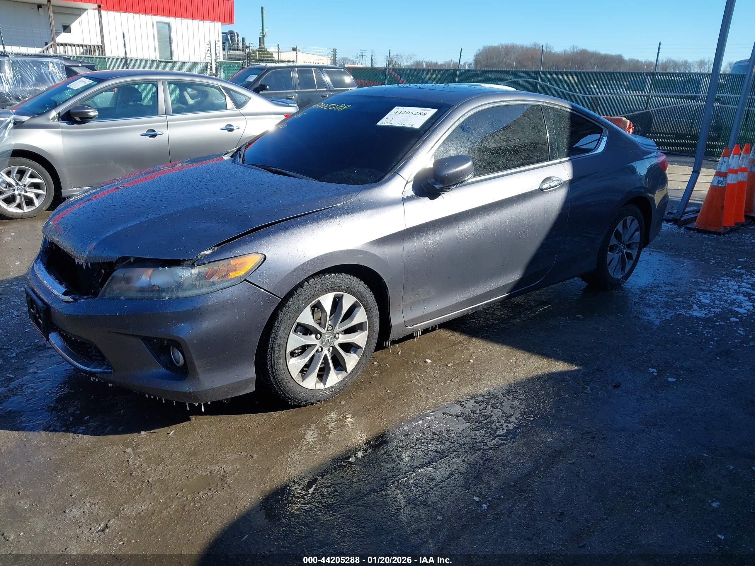 HONDA ACCORD image 2