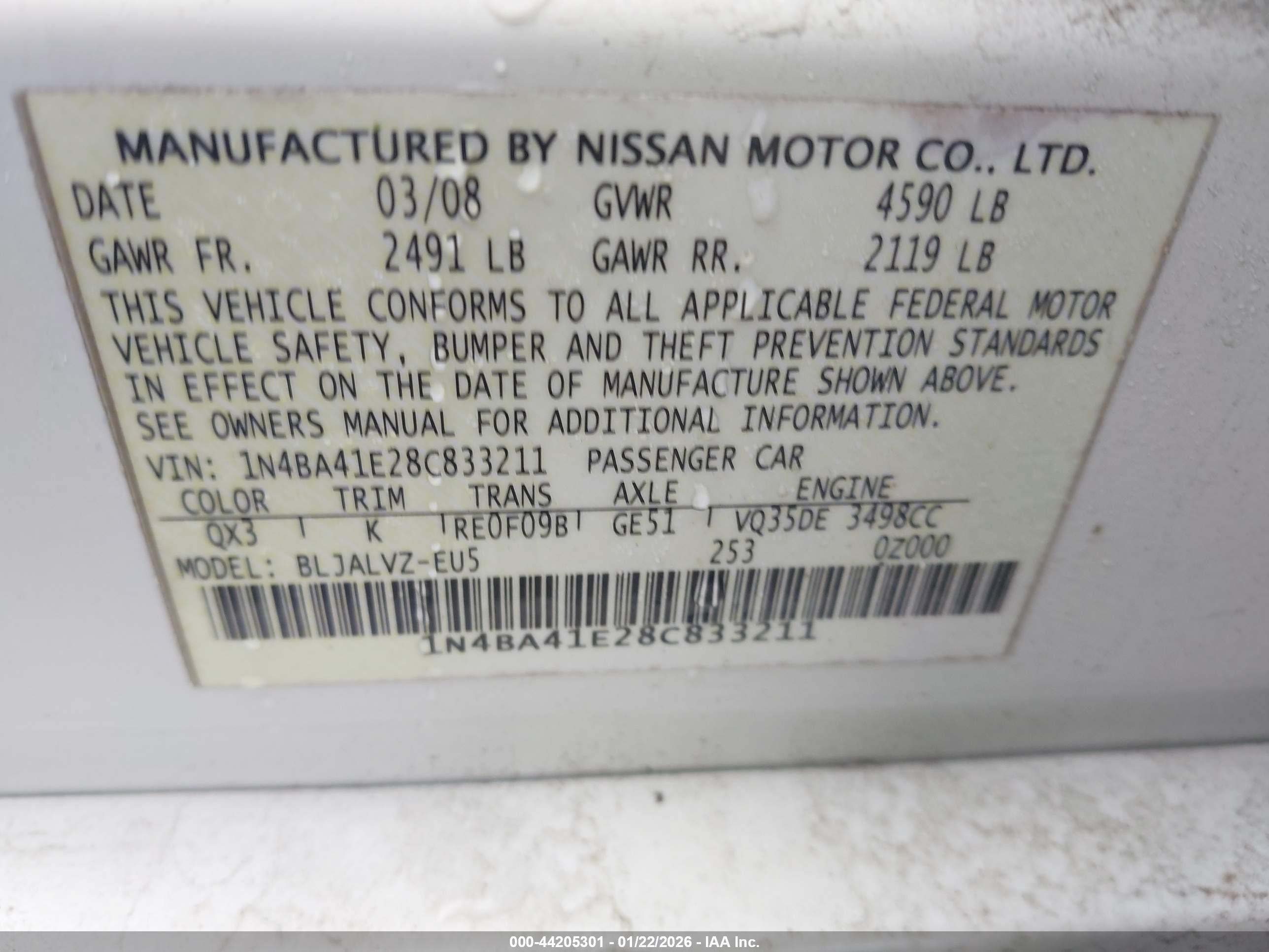 NISSAN MAXIMA image 9