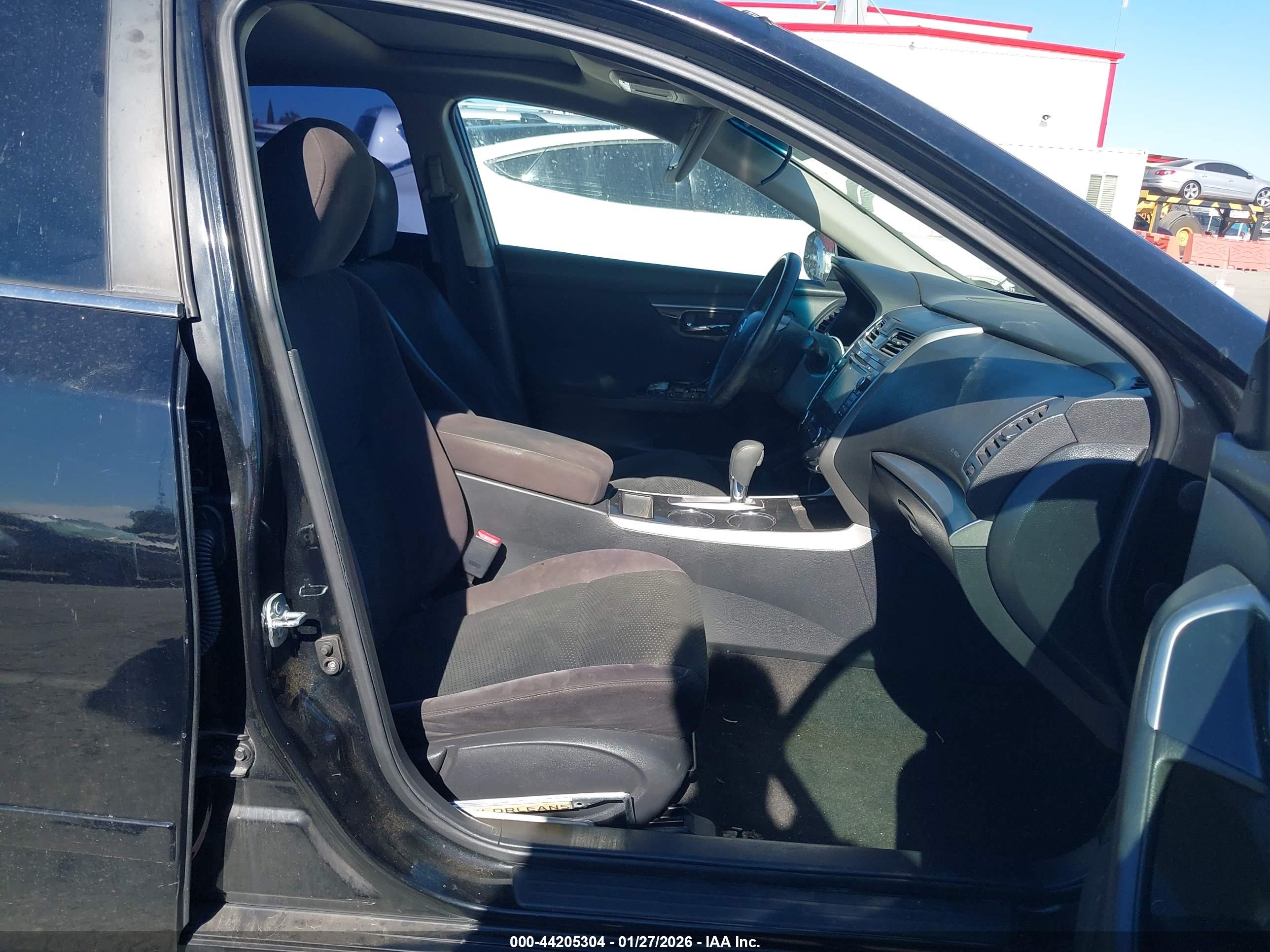 NISSAN ALTIMA image 5