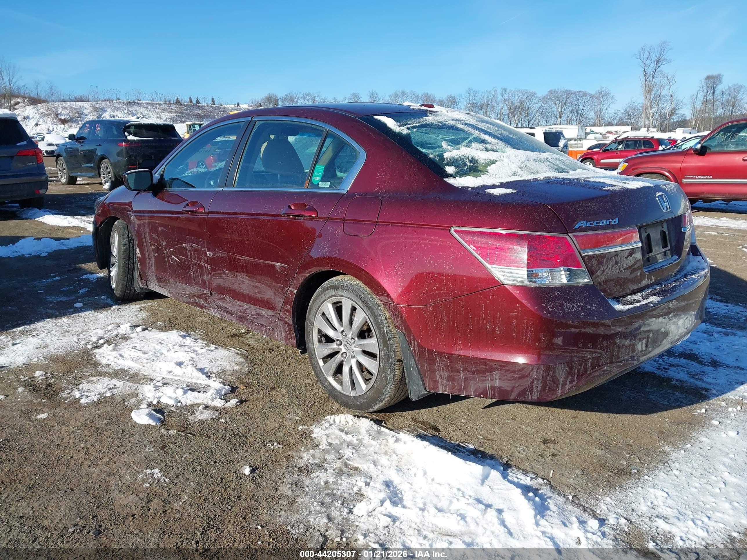 HONDA ACCORD image 3