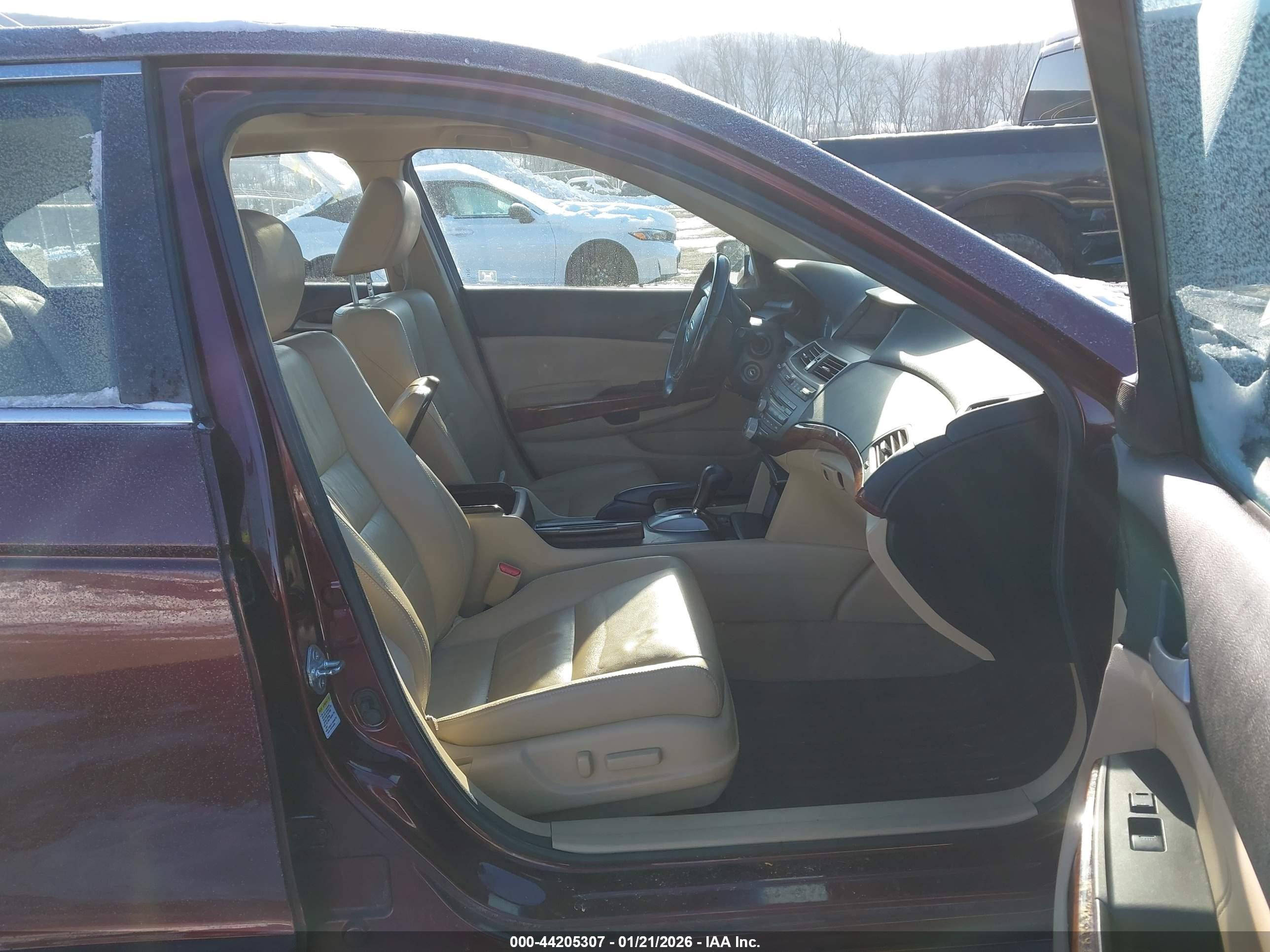 HONDA ACCORD image 5