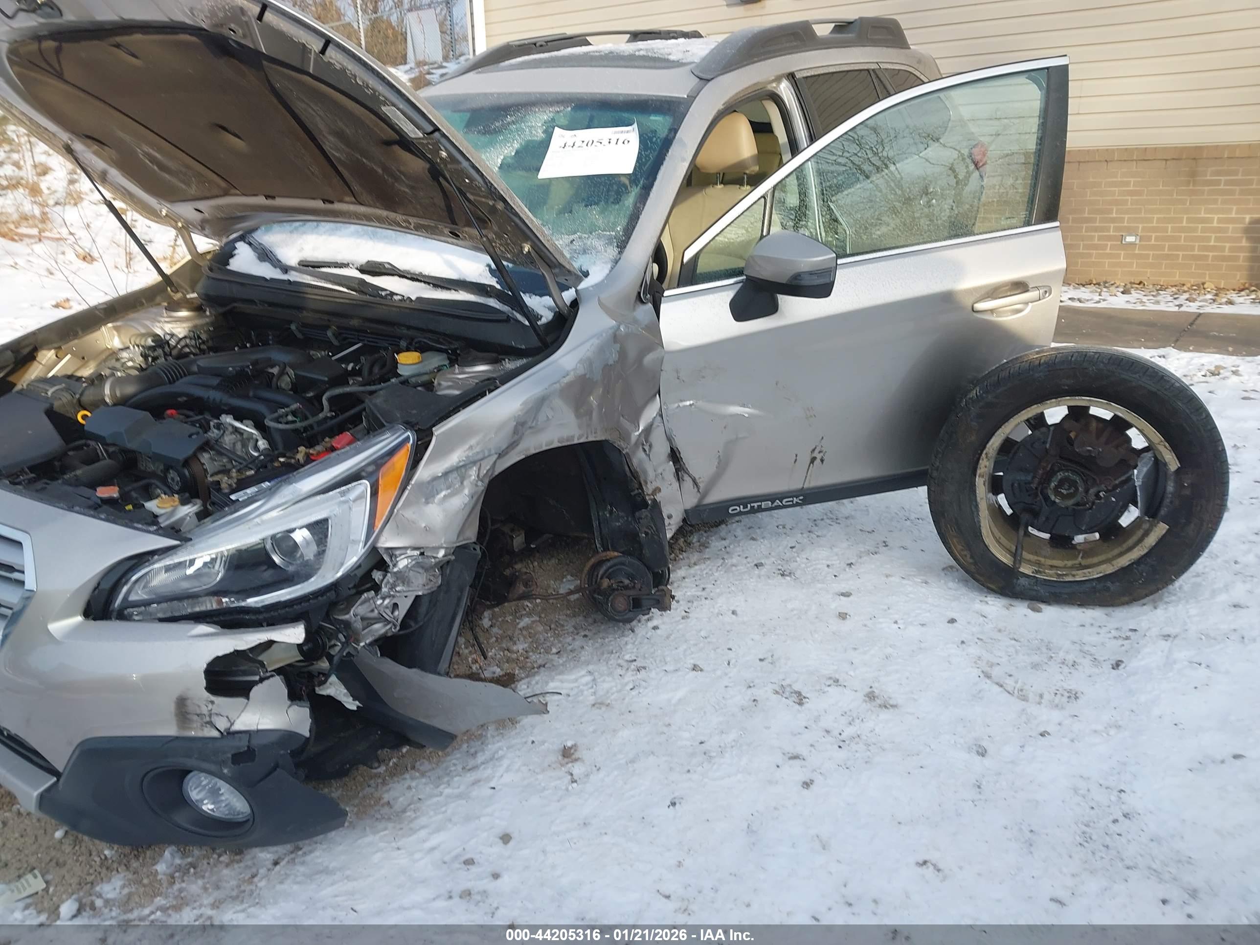 SUBARU OUTBACK image 6