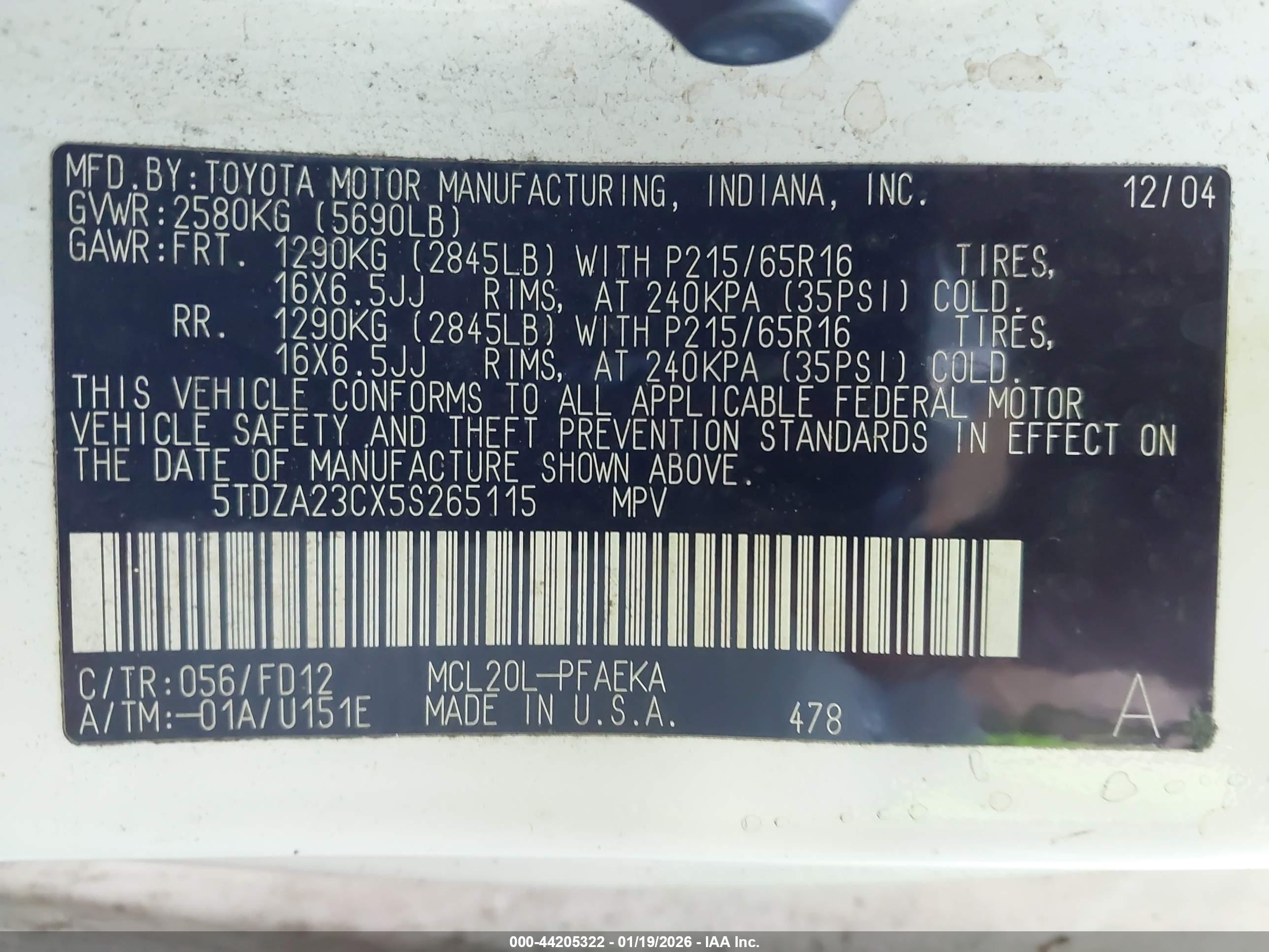 TOYOTA SIENNA image 9