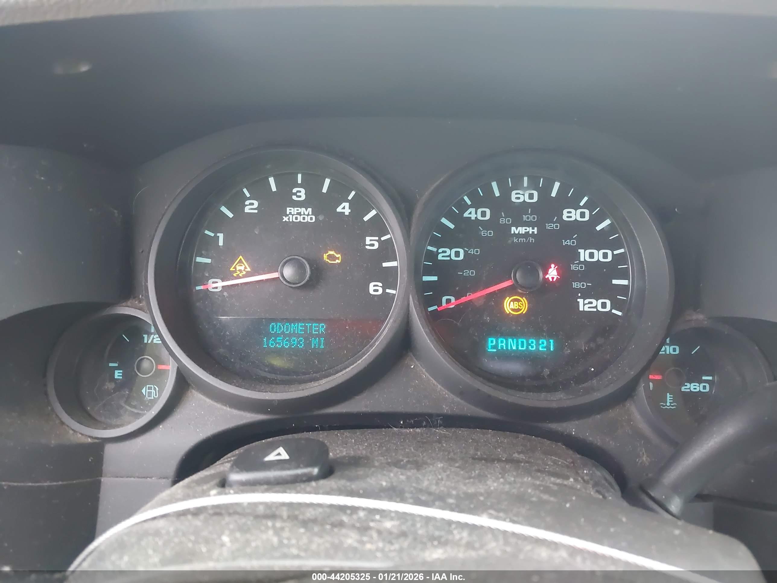 CHEVROLET SILVERADO image 7