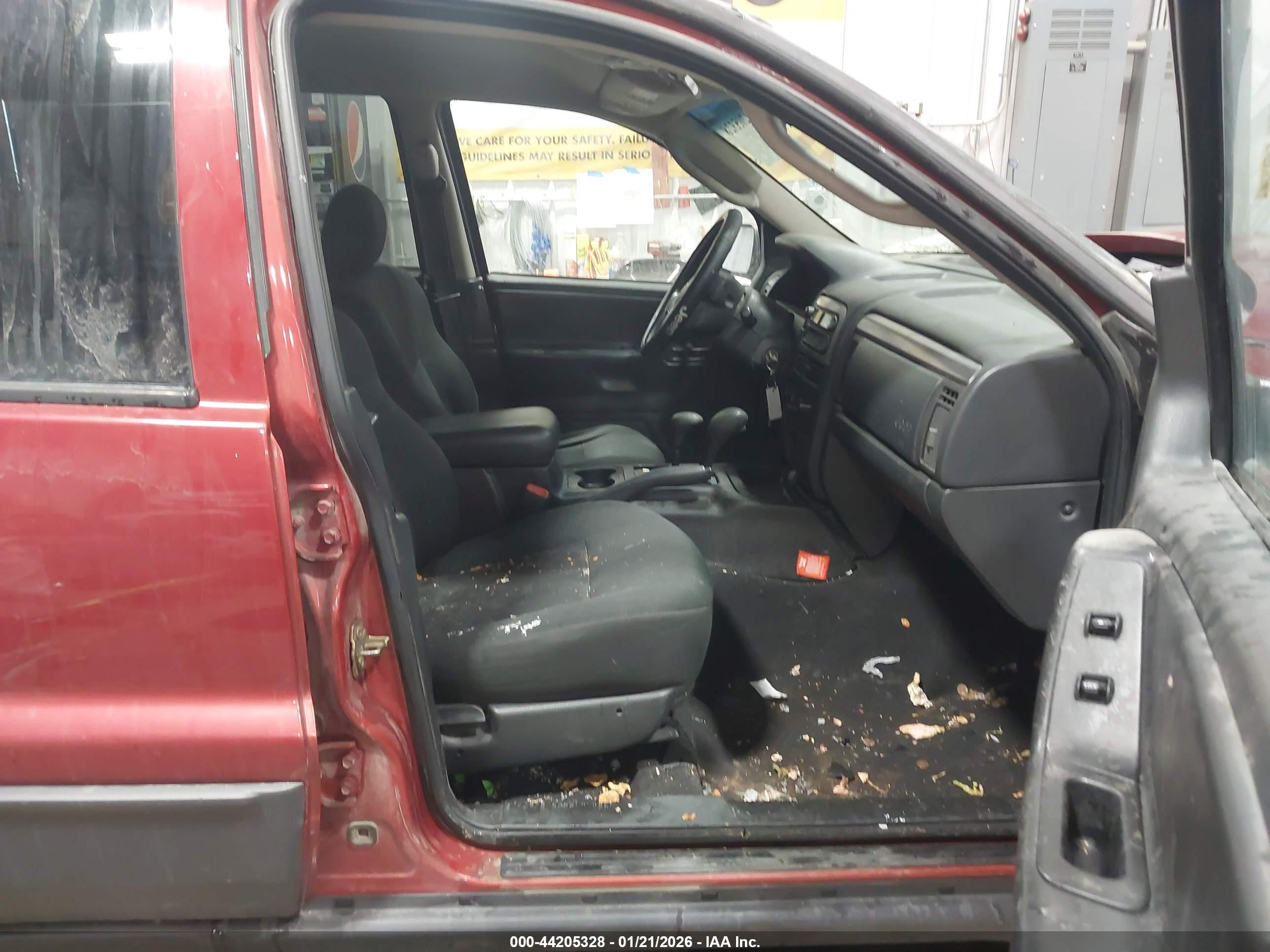 JEEP GRAND image 5