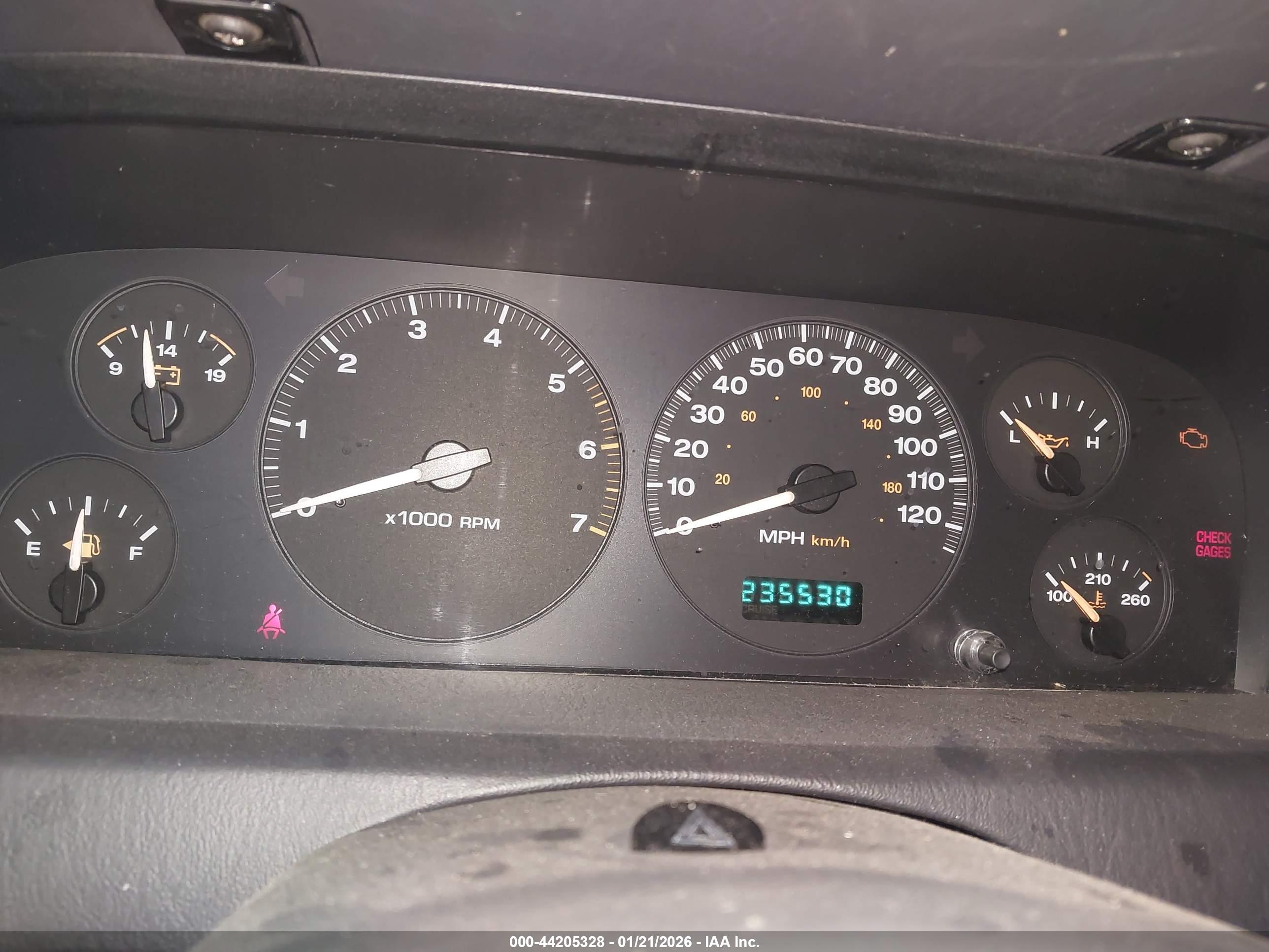 JEEP GRAND image 7