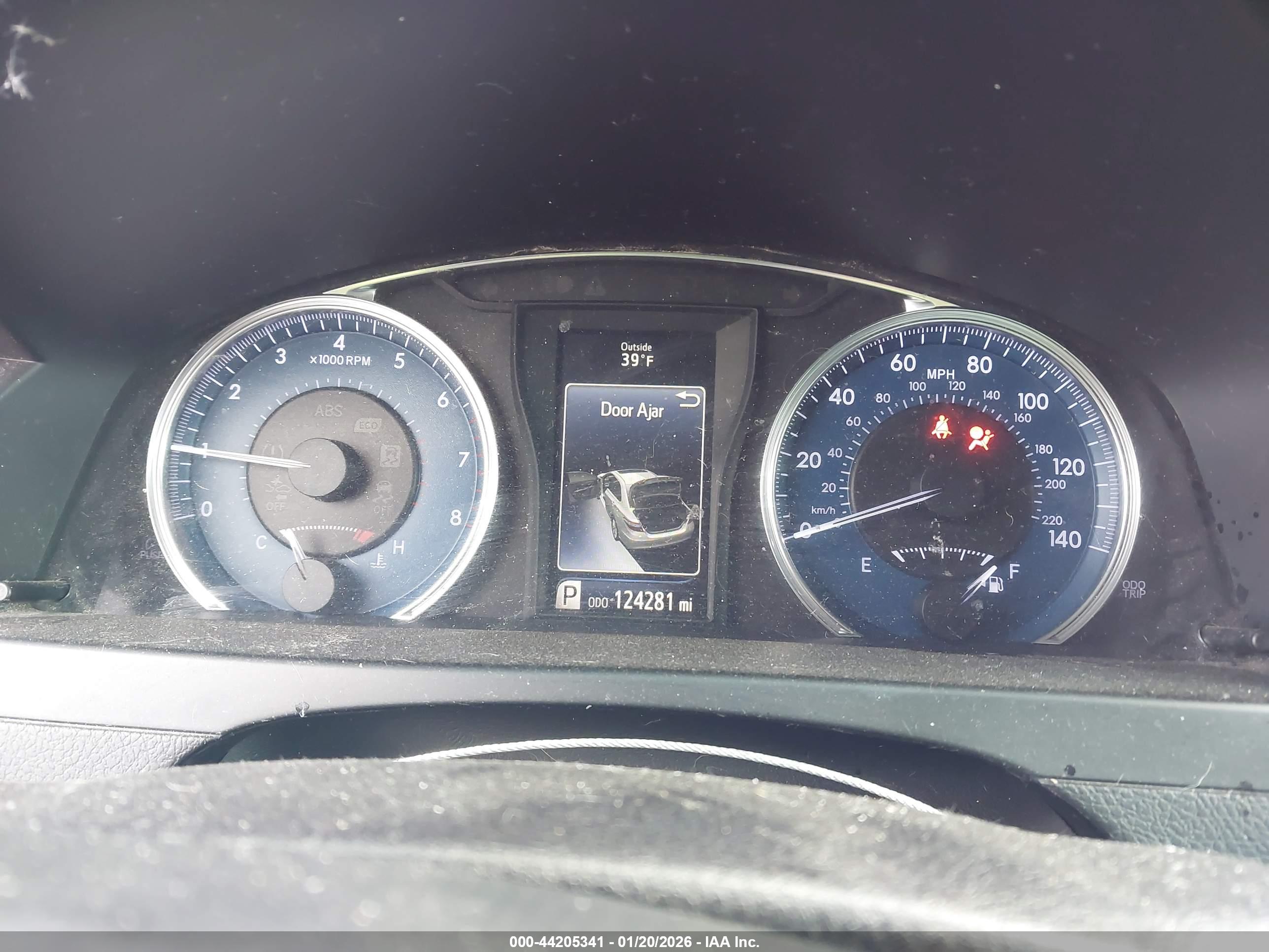 TOYOTA CAMRY image 7