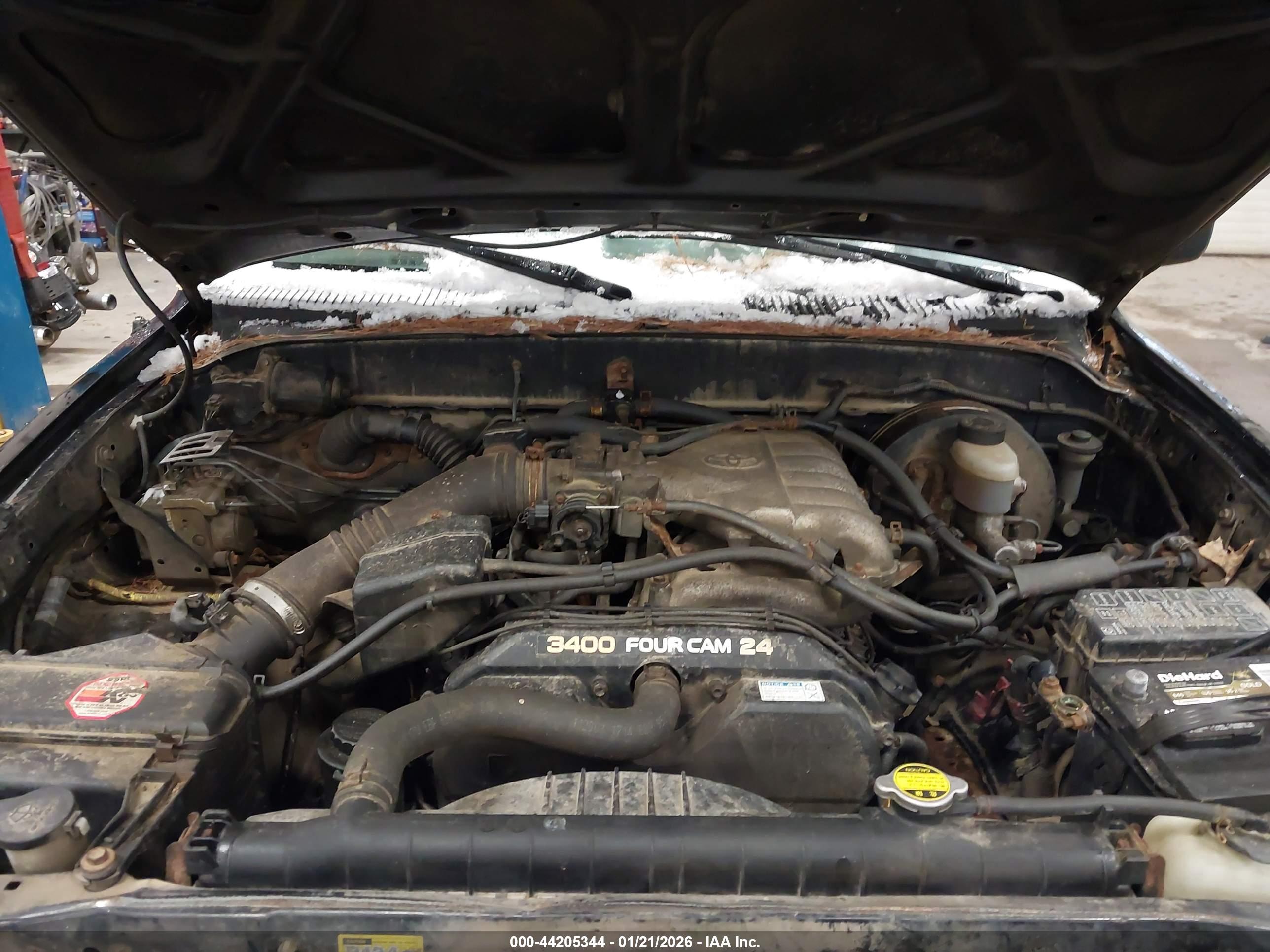 TOYOTA TACOMA image 10