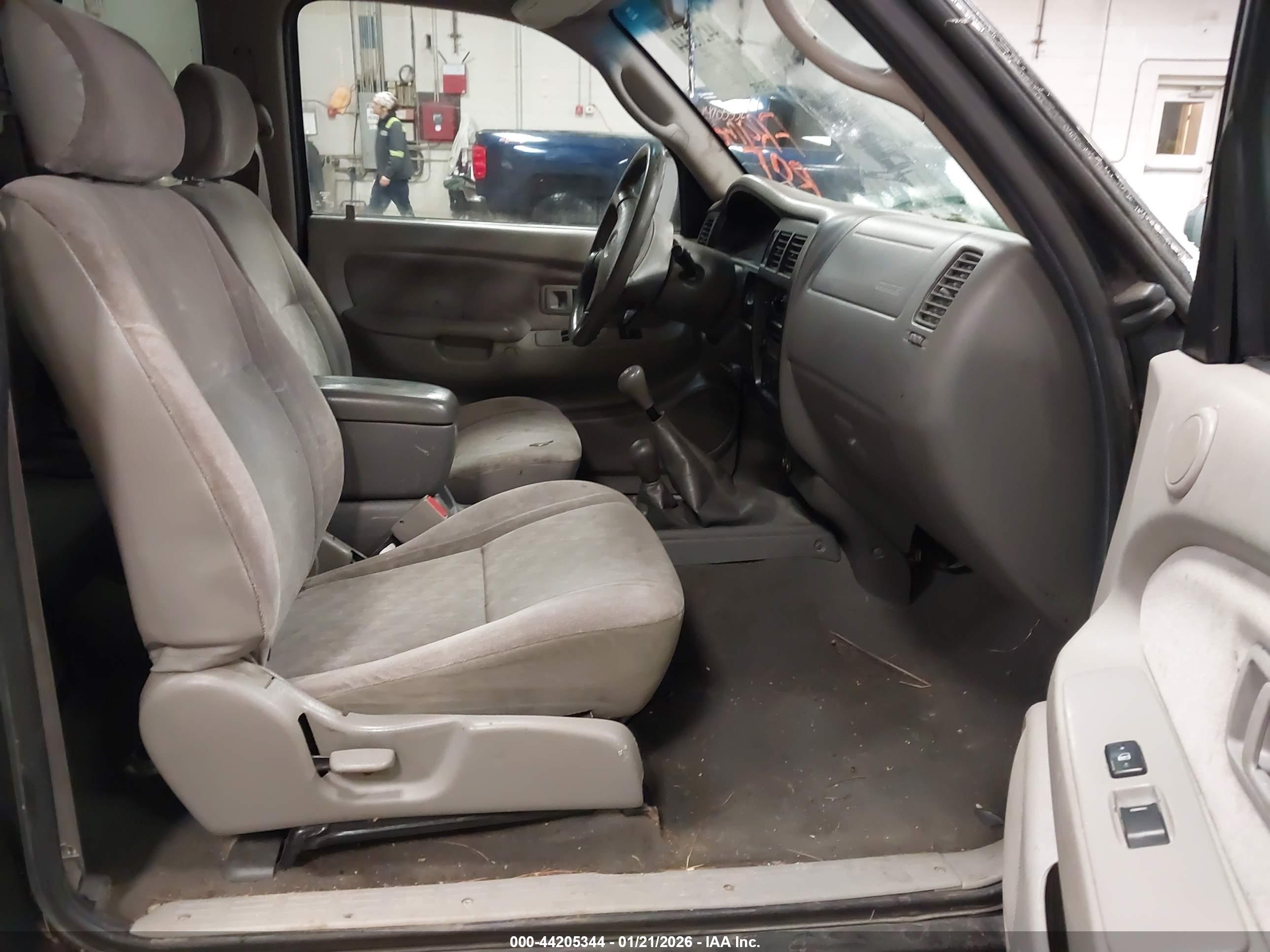 TOYOTA TACOMA image 5