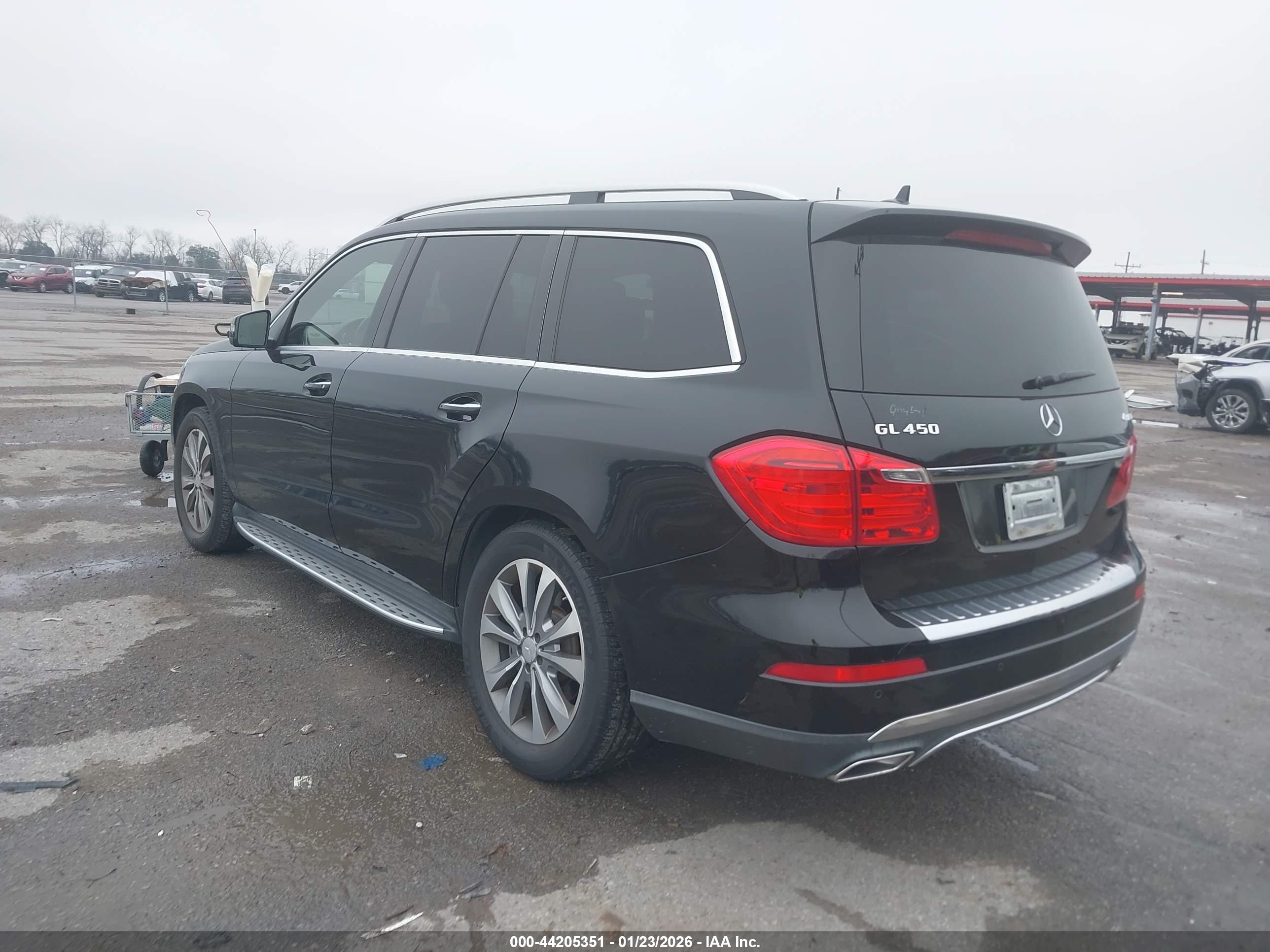MERCEDES-BENZ GL image 3