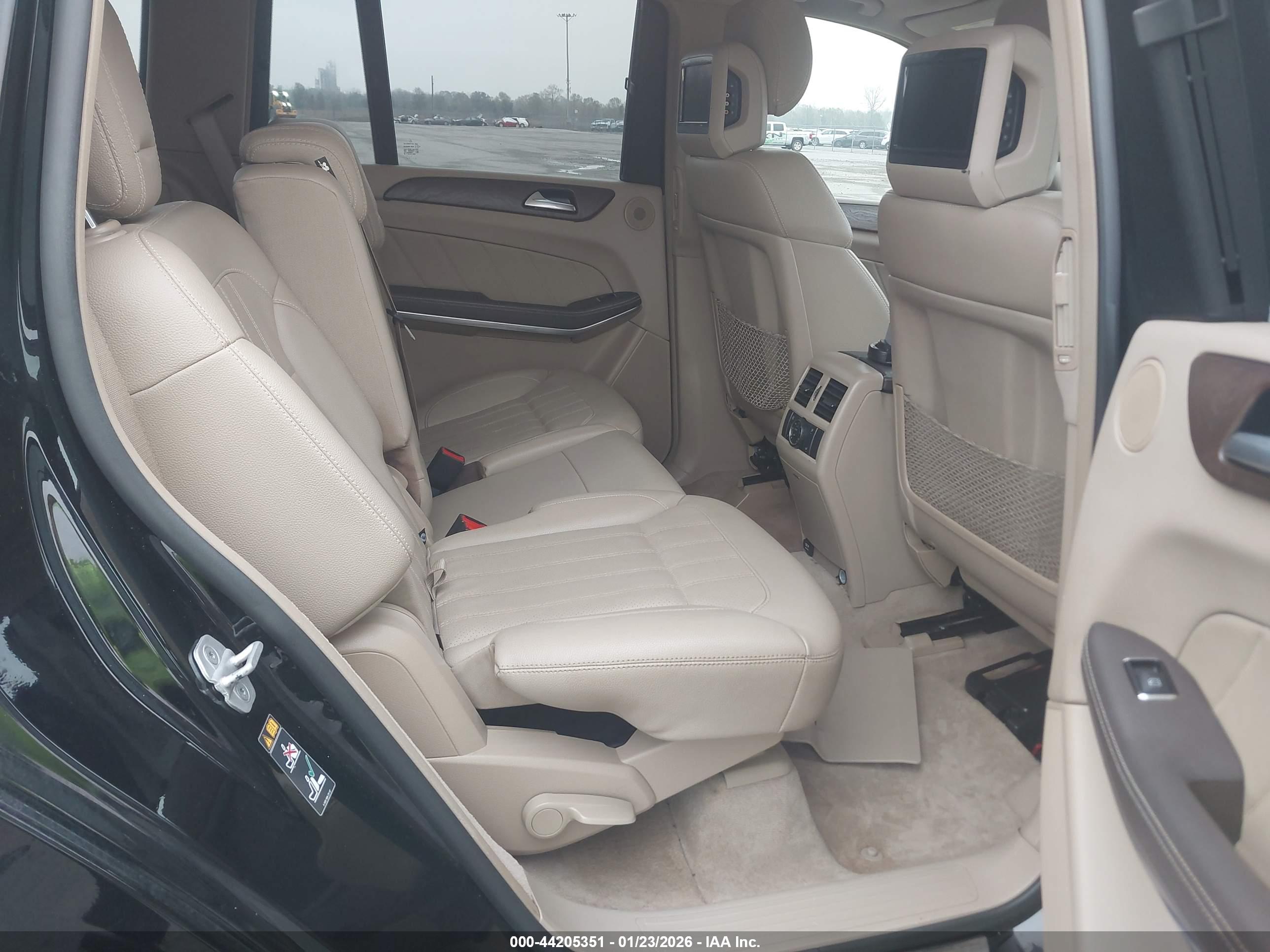 MERCEDES-BENZ GL image 8