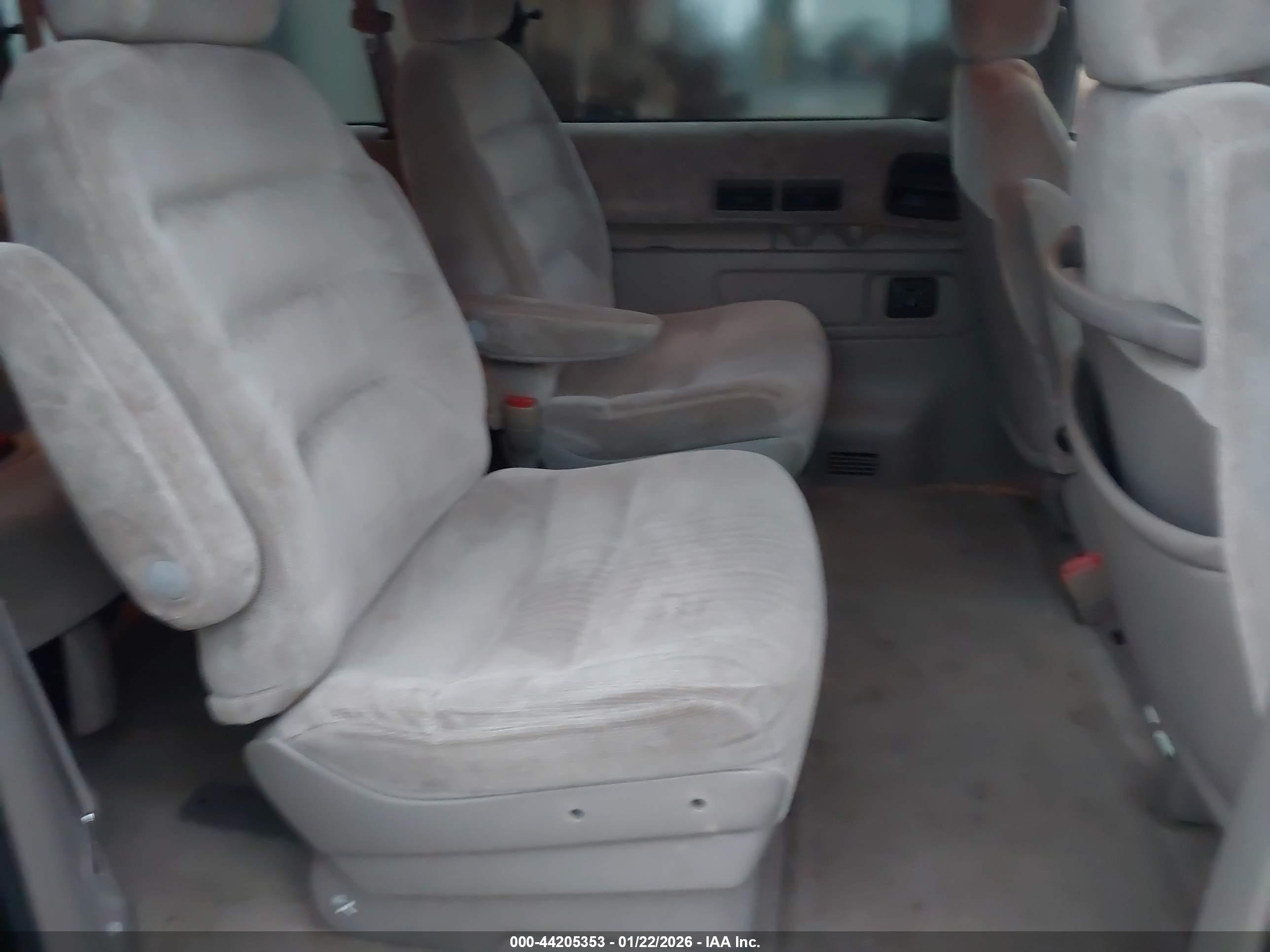 DODGE GRAND image 8