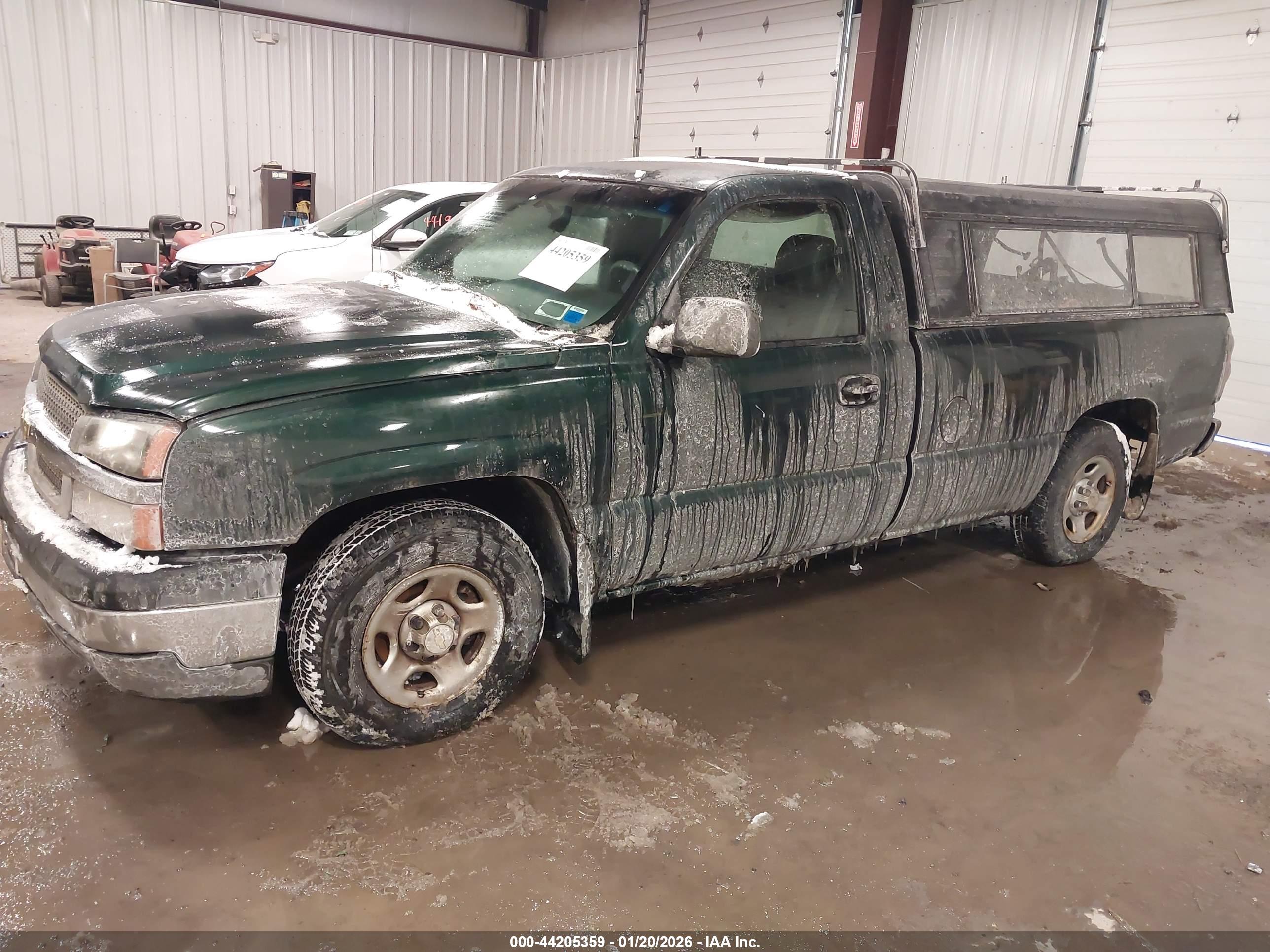 CHEVROLET SILVERADO image 2