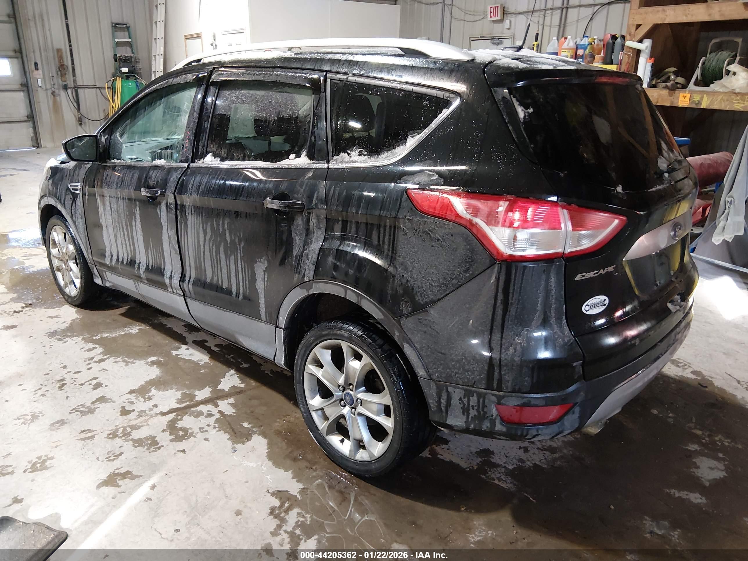 FORD ESCAPE image 3