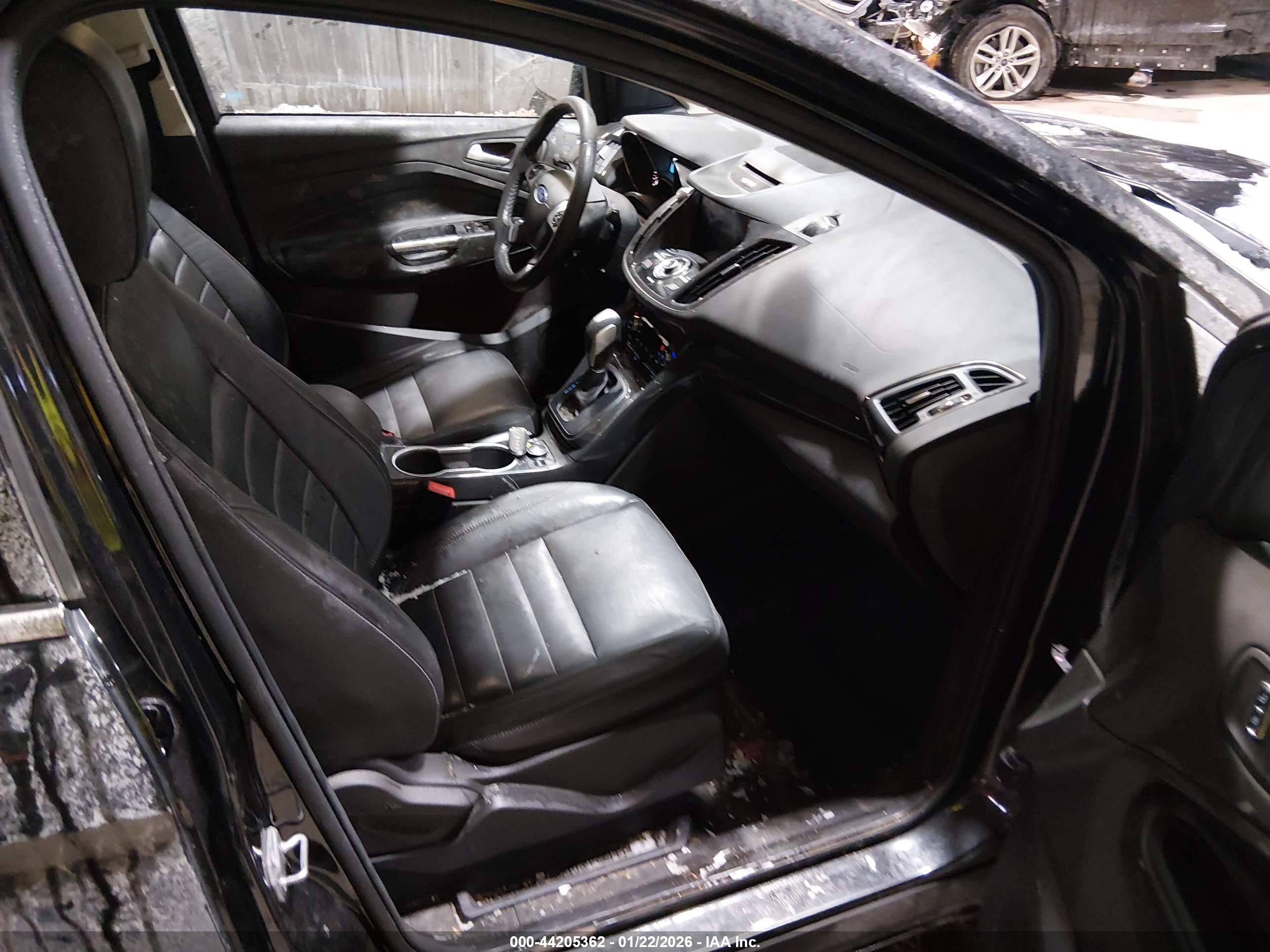 FORD ESCAPE image 5