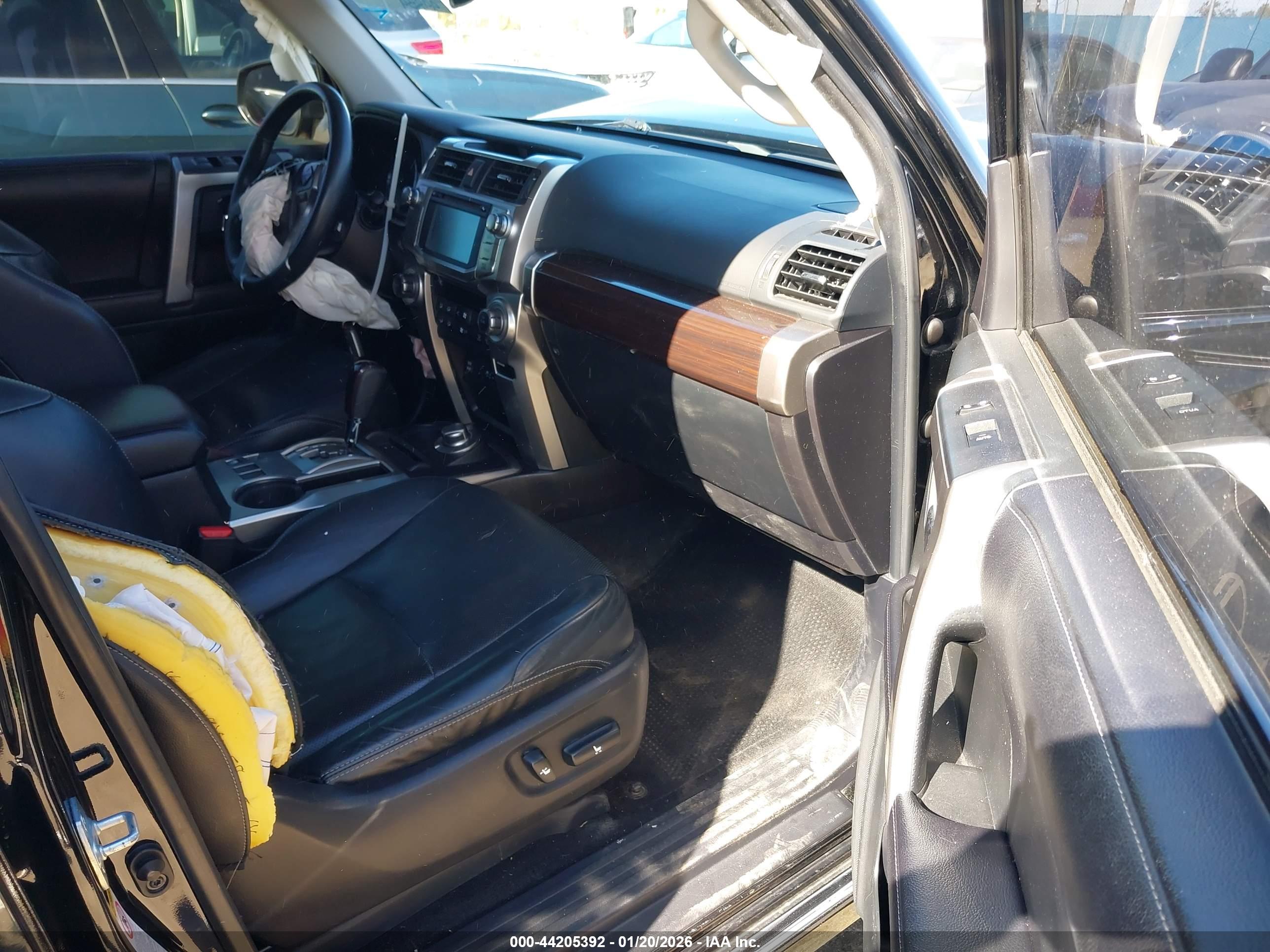 TOYOTA 4RUNNER image 5