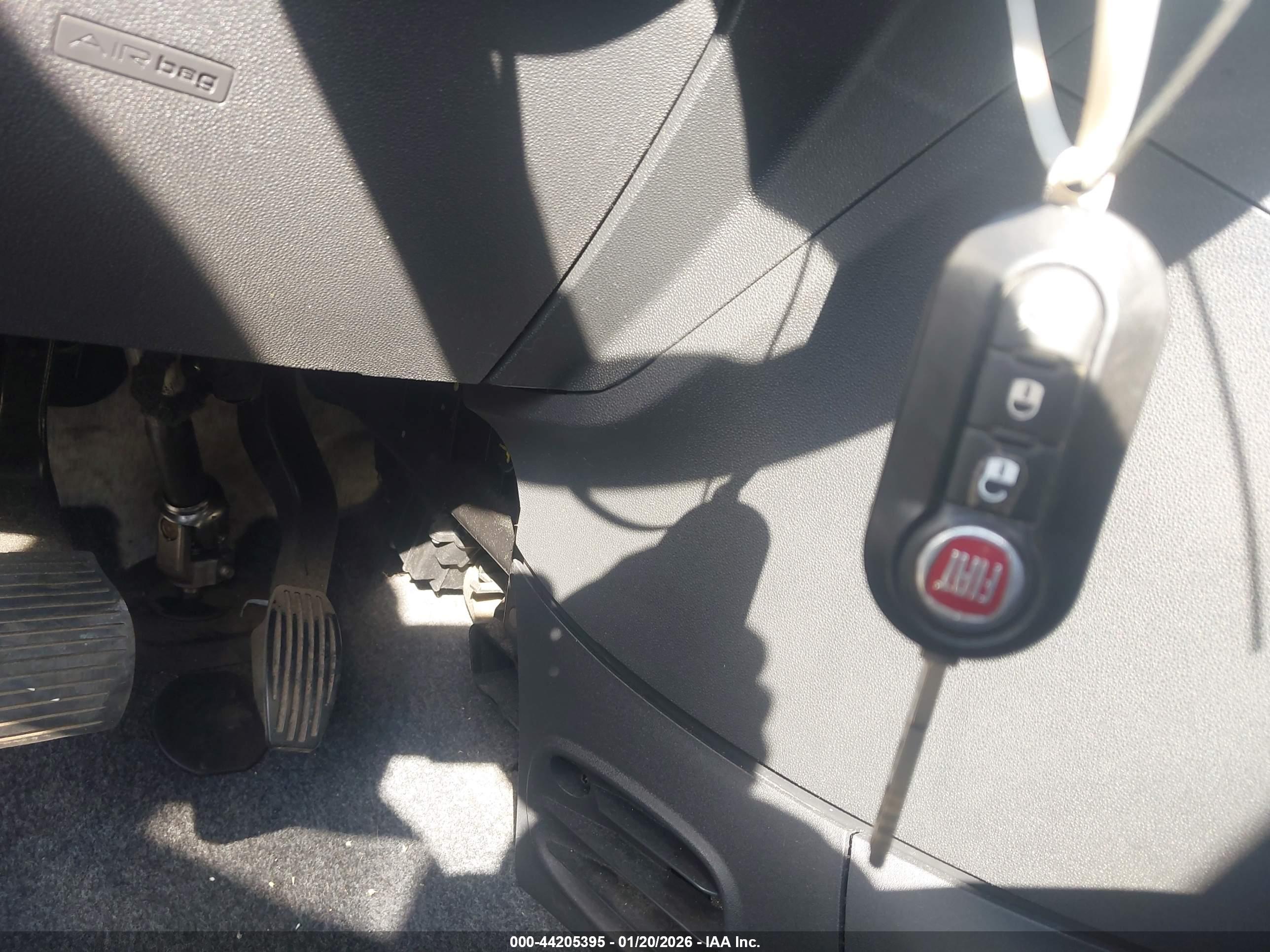 FIAT 500 image 11