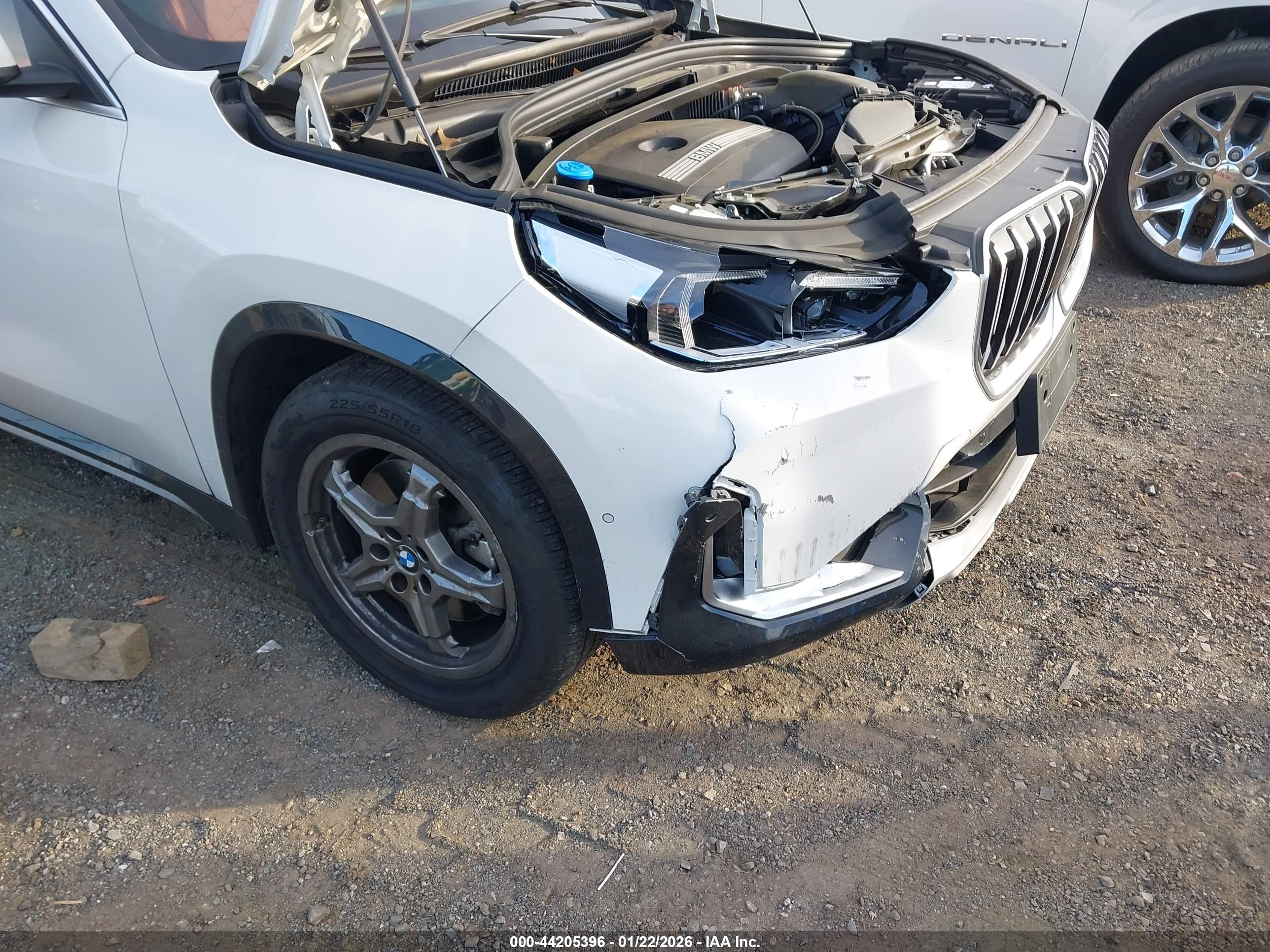 BMW X1 image 6