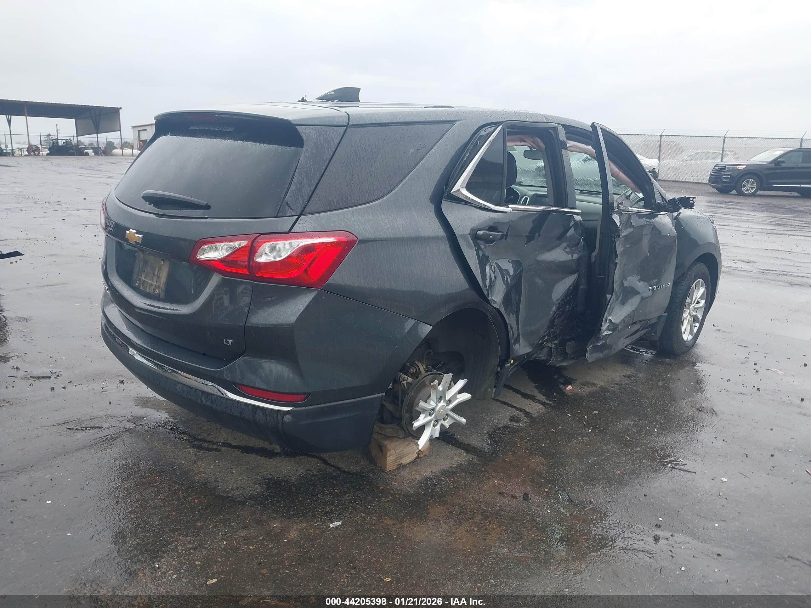 CHEVROLET EQUINOX image 4