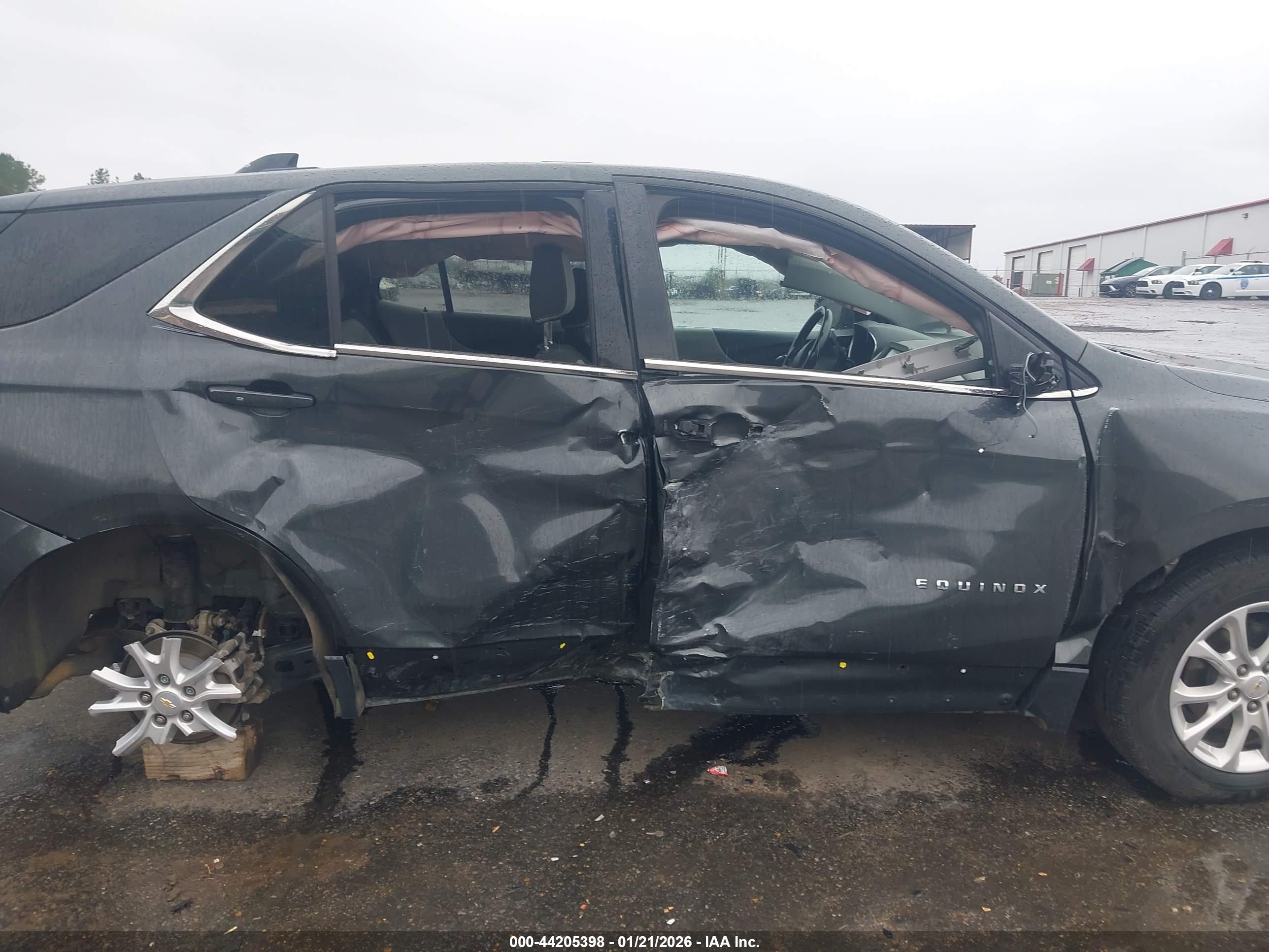CHEVROLET EQUINOX image 6