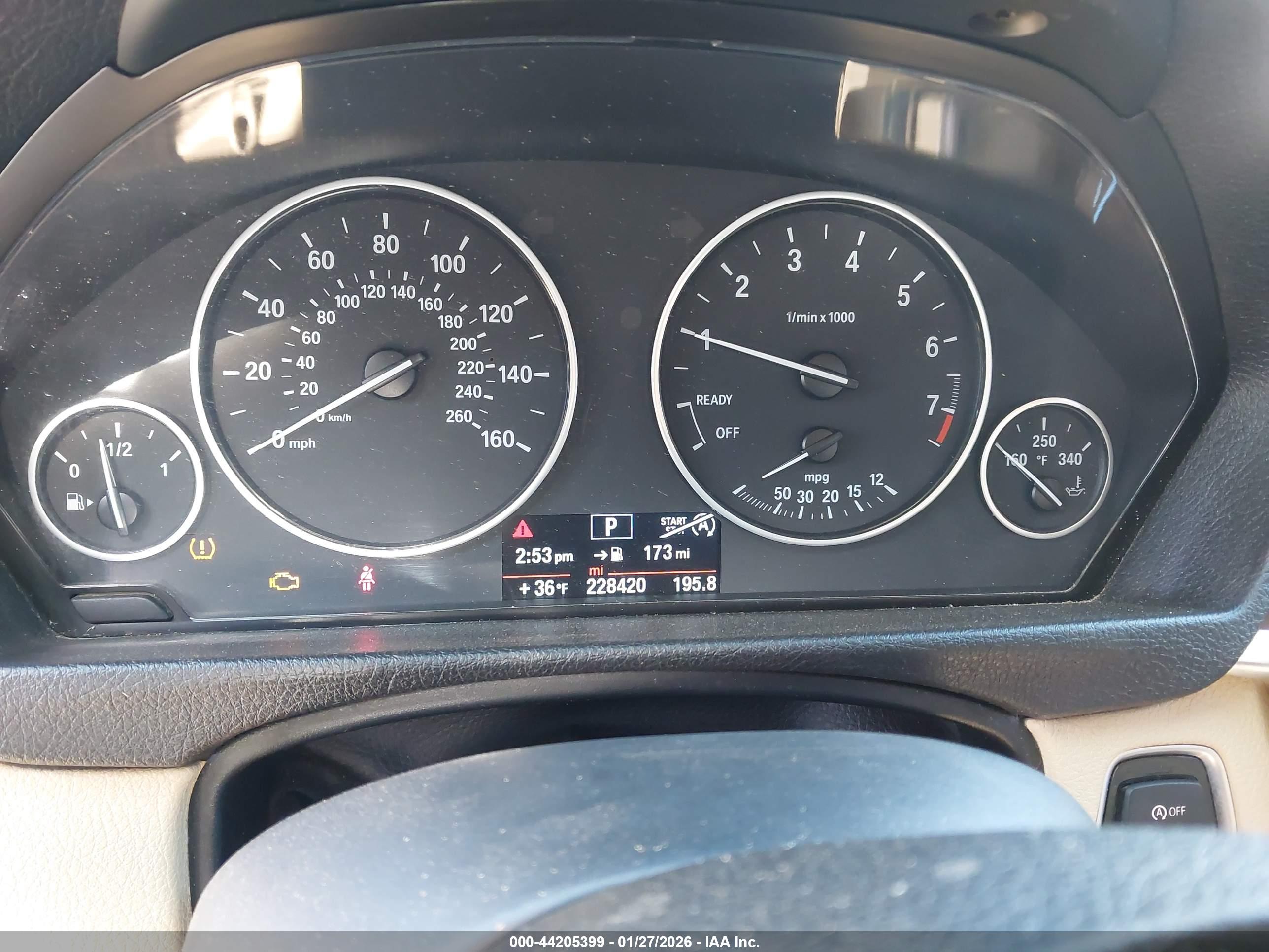 BMW 328I image 7
