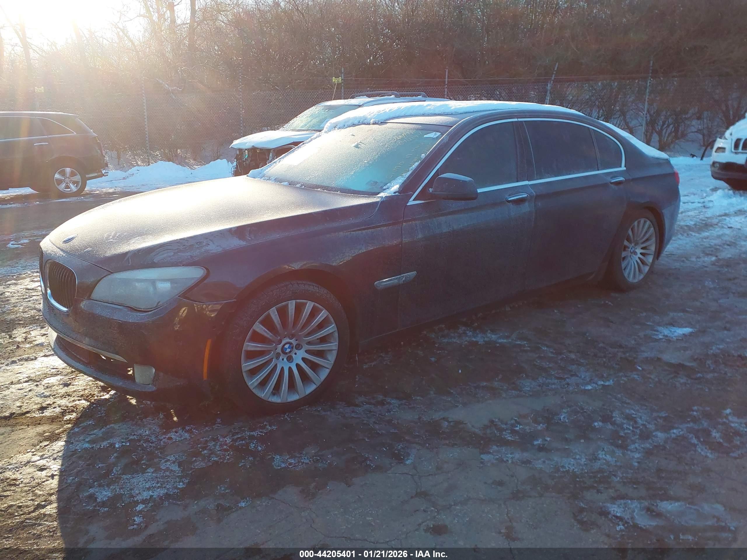 BMW 750LI image 2