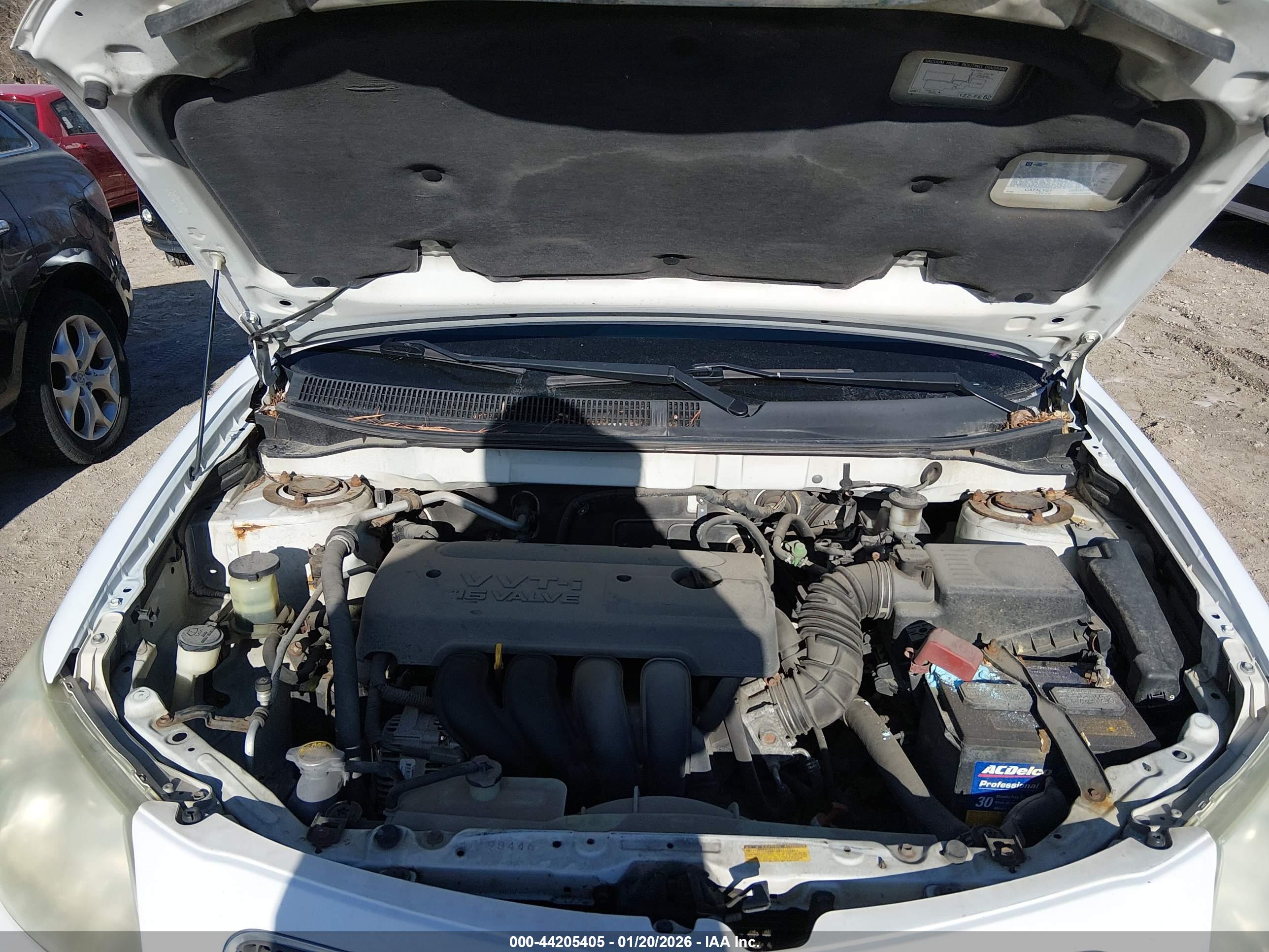 PONTIAC VIBE image 10