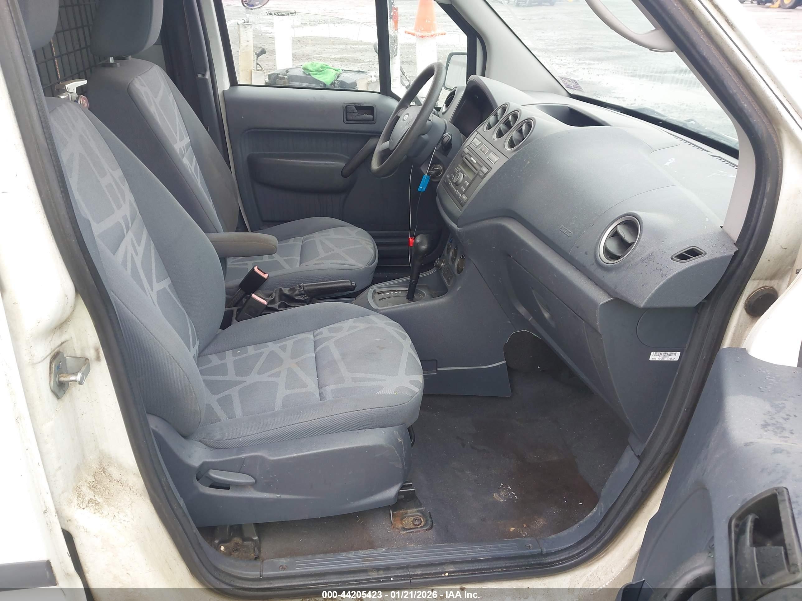 FORD TRANSIT image 5