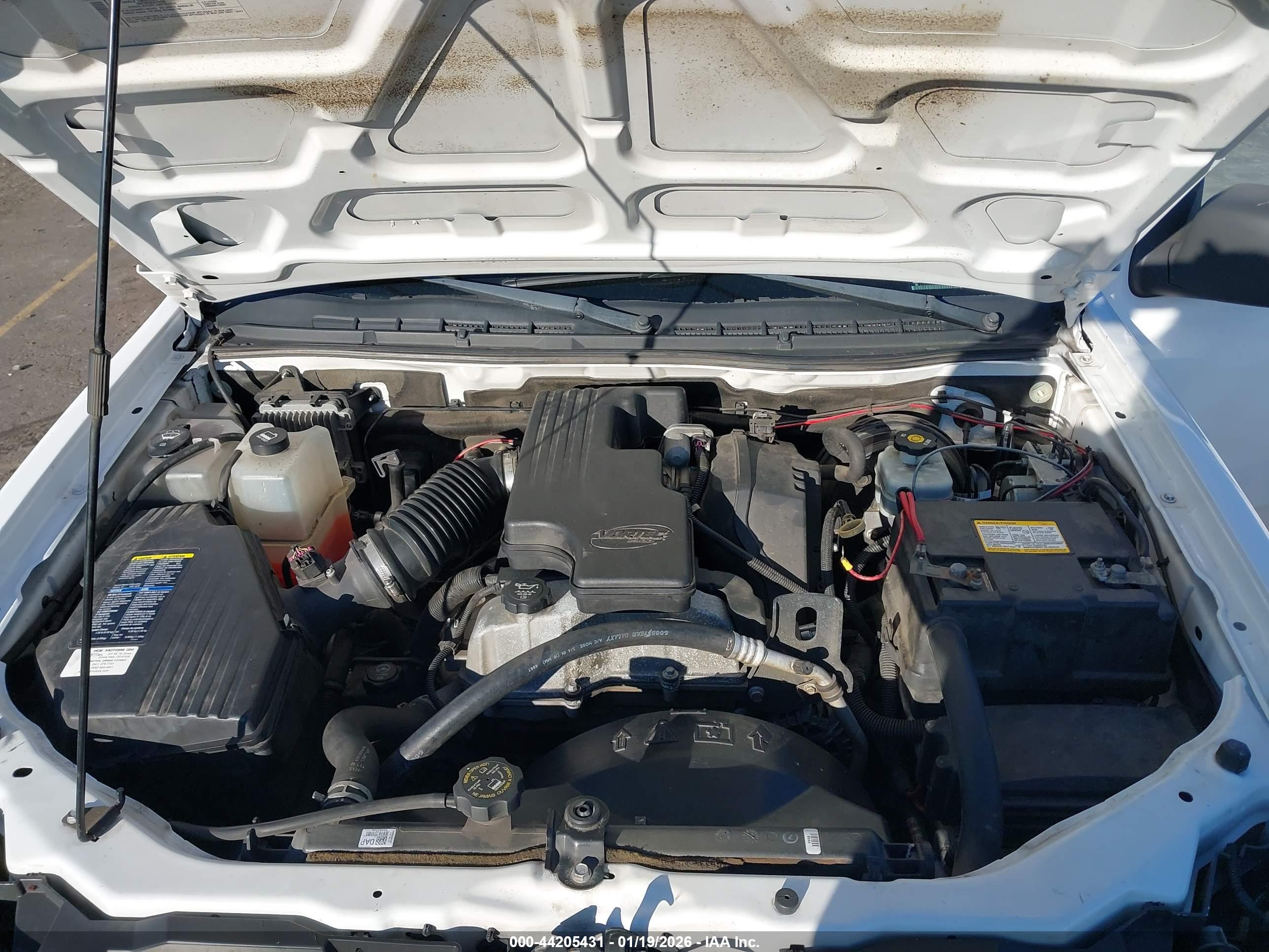 GMC CANYON image 10