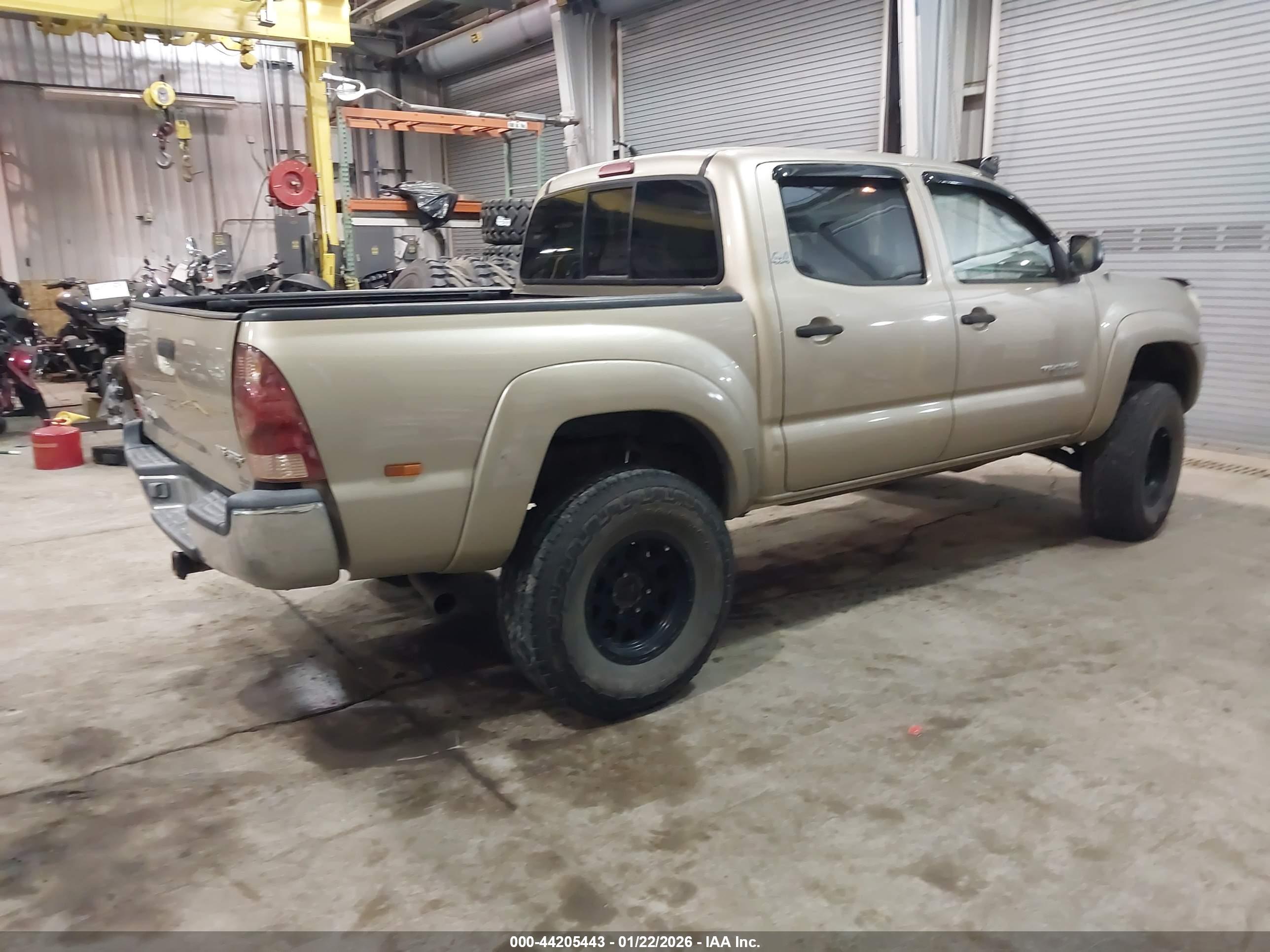 TOYOTA TACOMA image 4