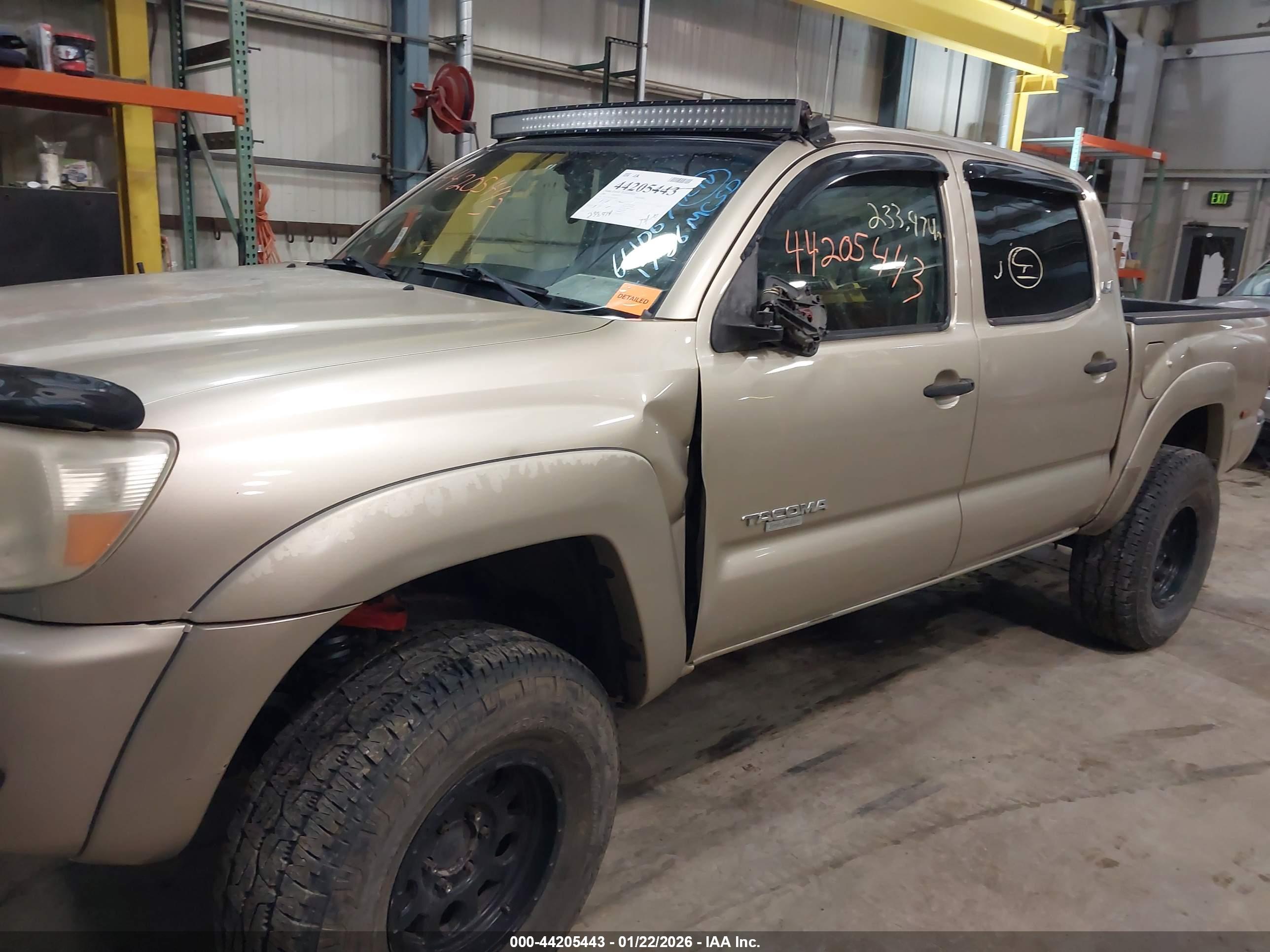 TOYOTA TACOMA image 6