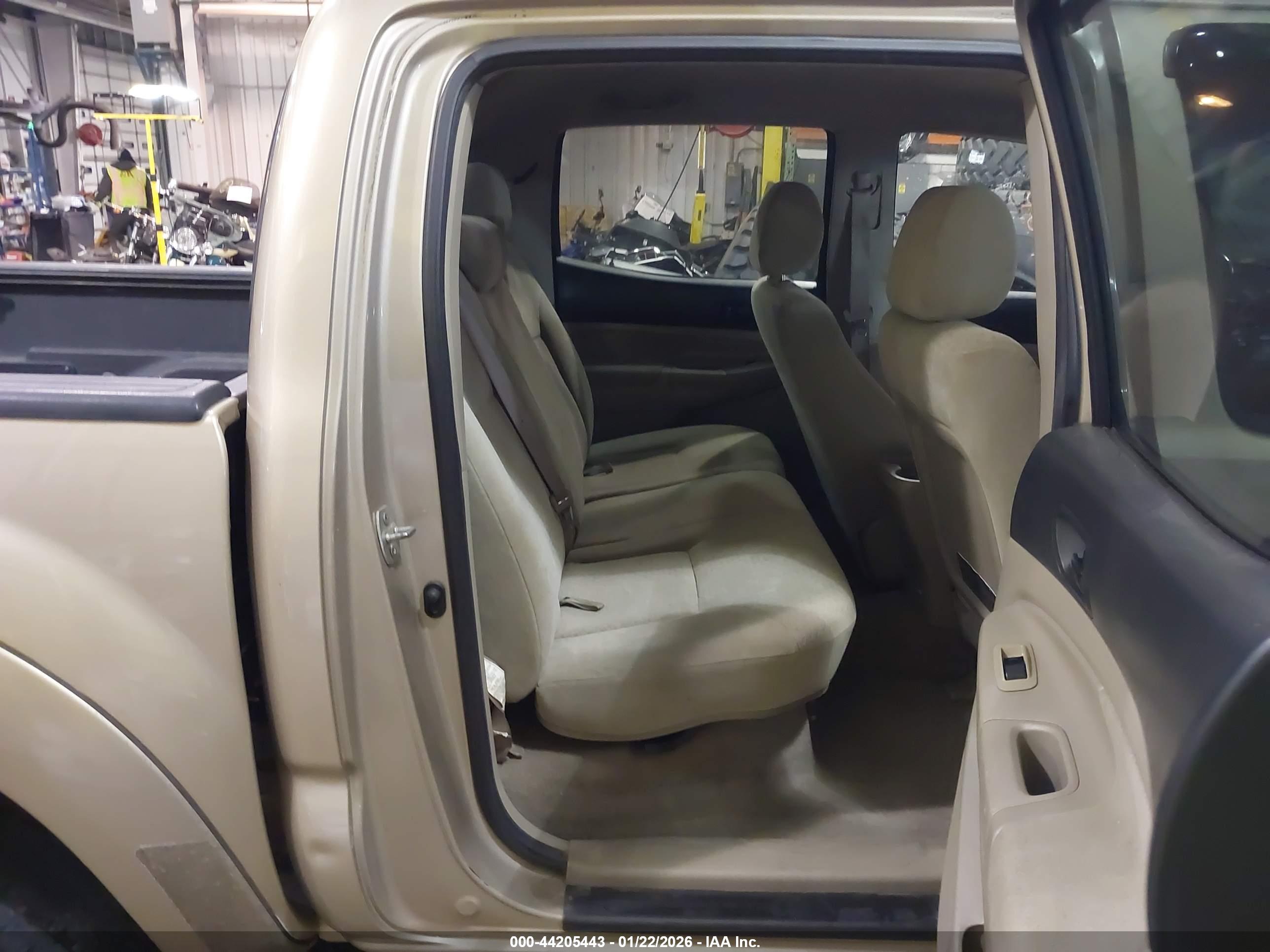 TOYOTA TACOMA image 8