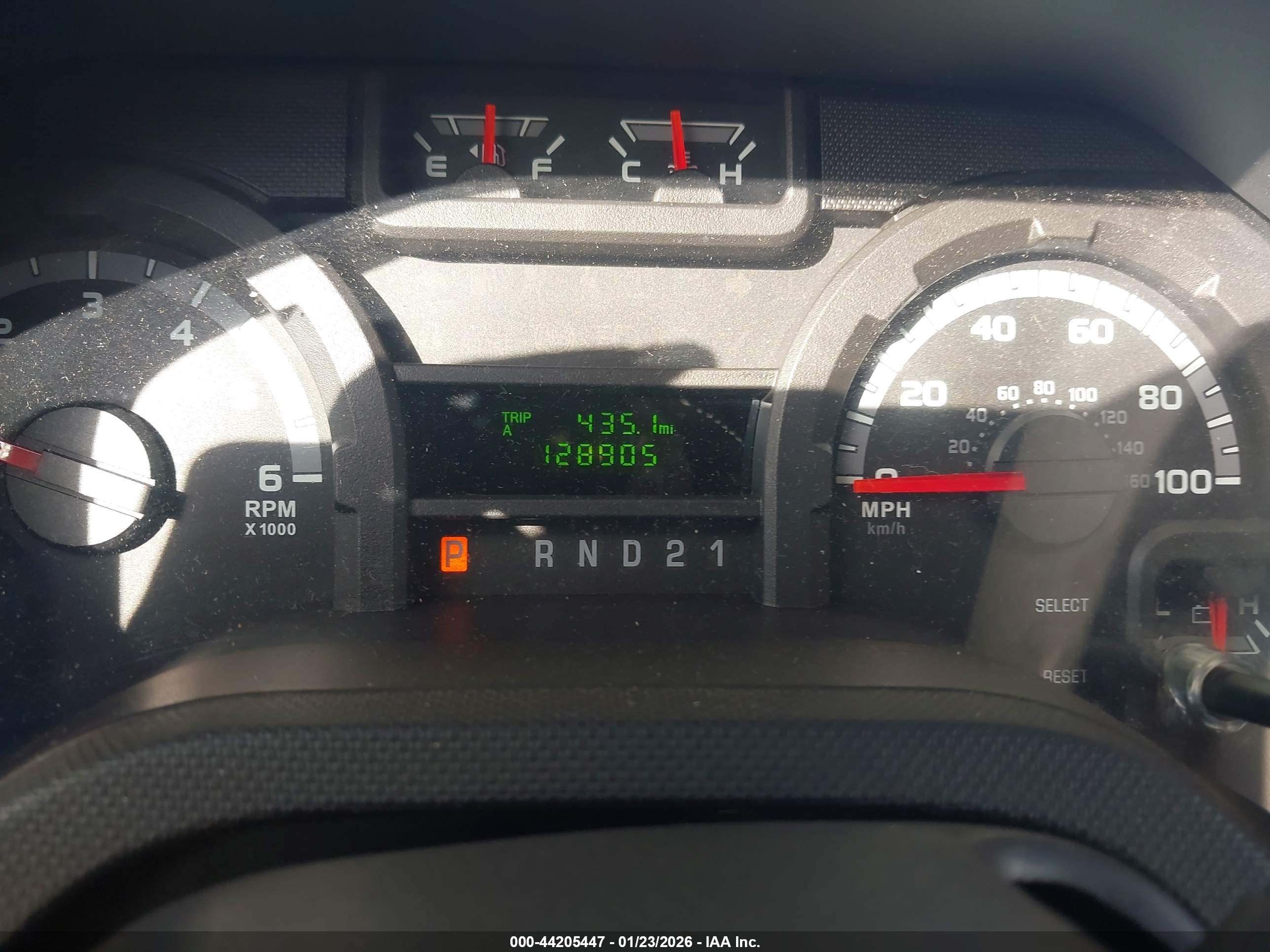 FORD E-350 image 7
