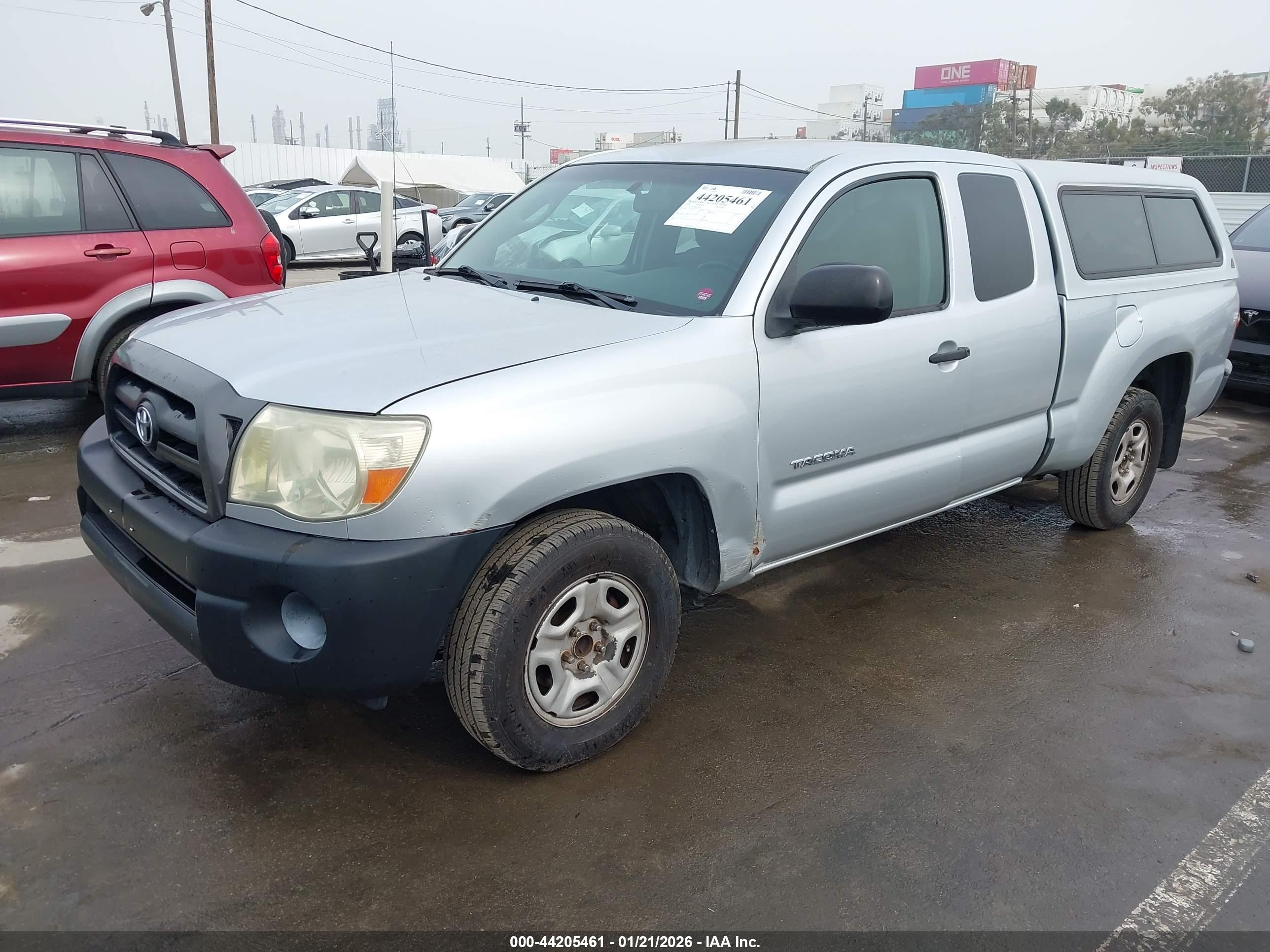 TOYOTA TACOMA image 2