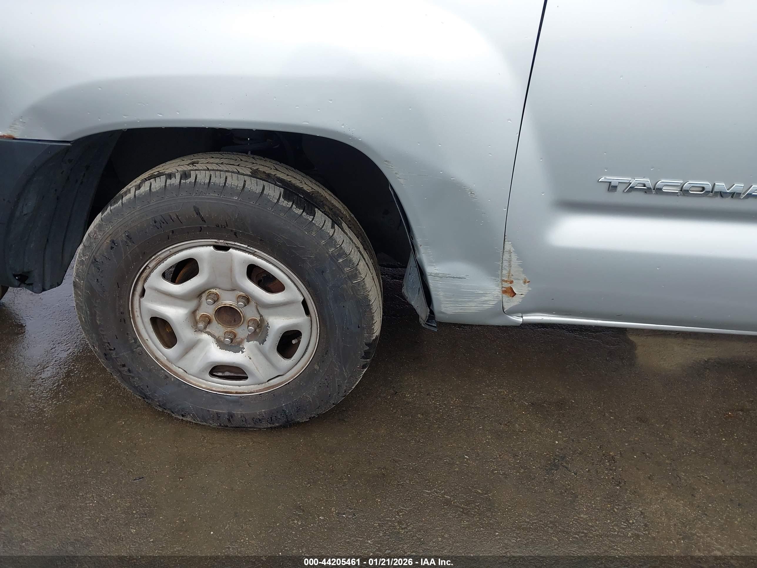 TOYOTA TACOMA image 6