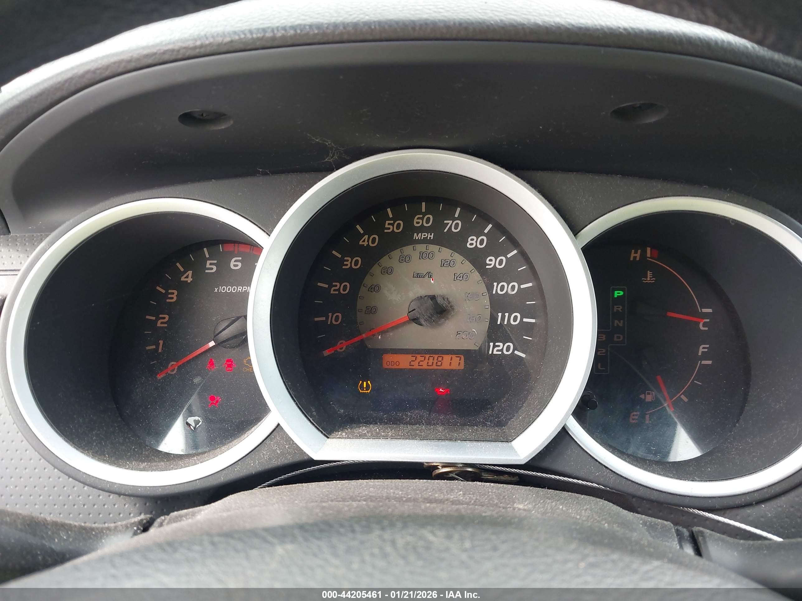 TOYOTA TACOMA image 7
