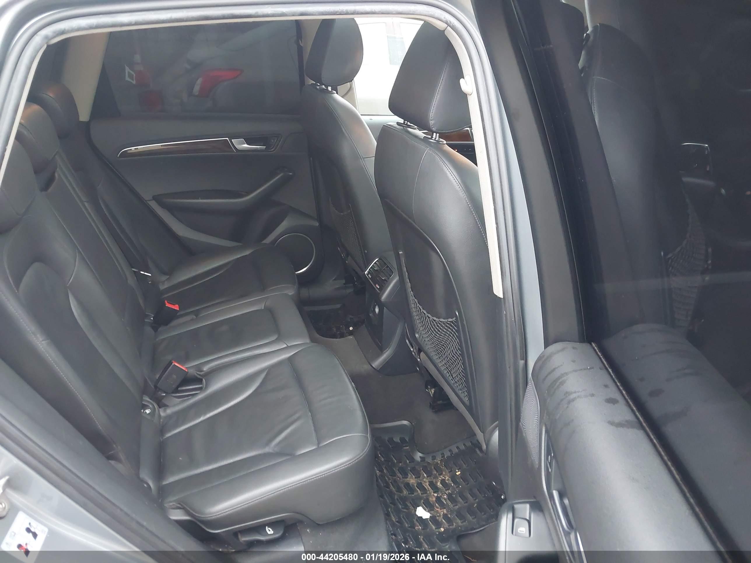 AUDI Q5 image 8