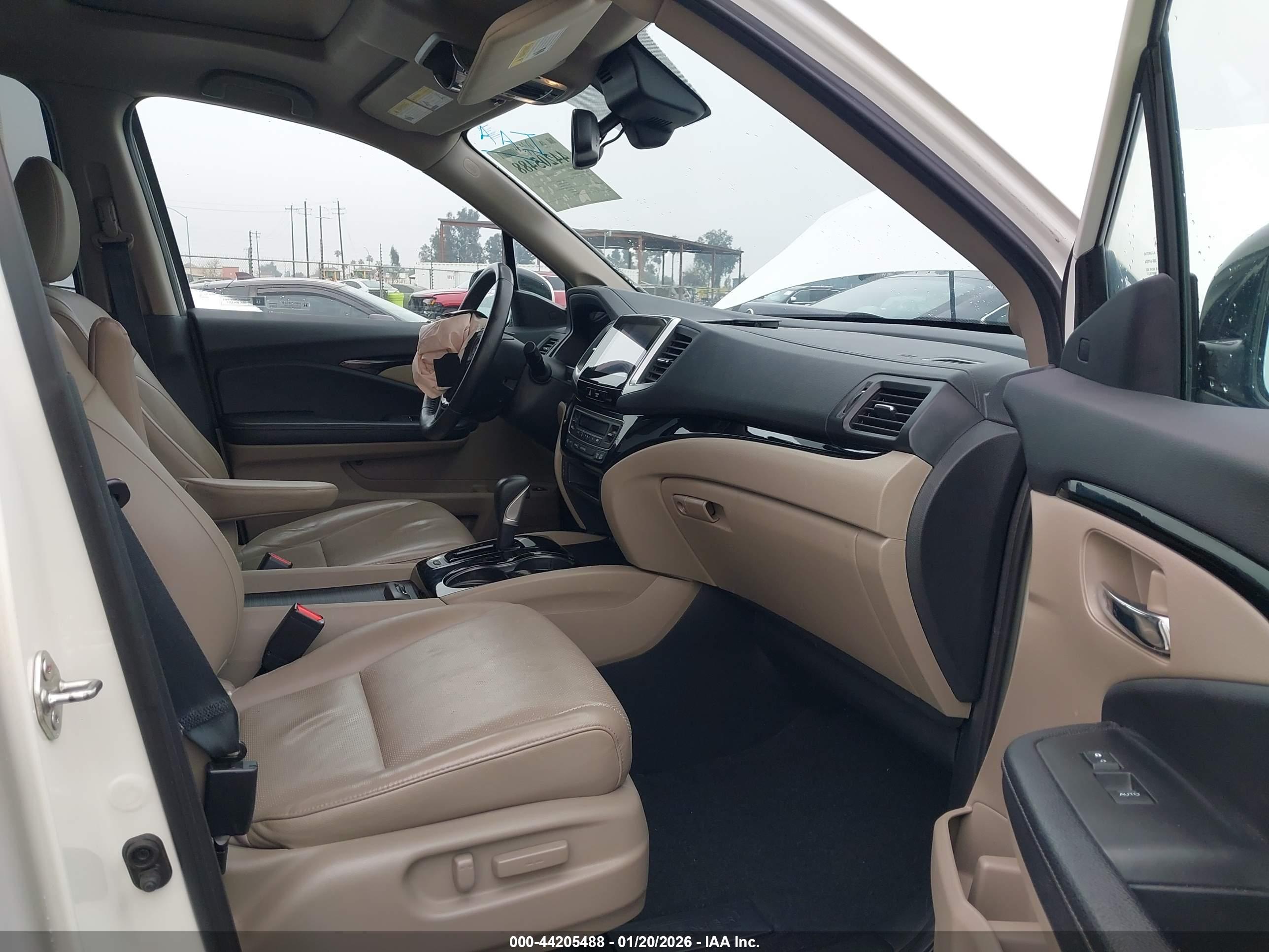 HONDA RIDGELINE image 5