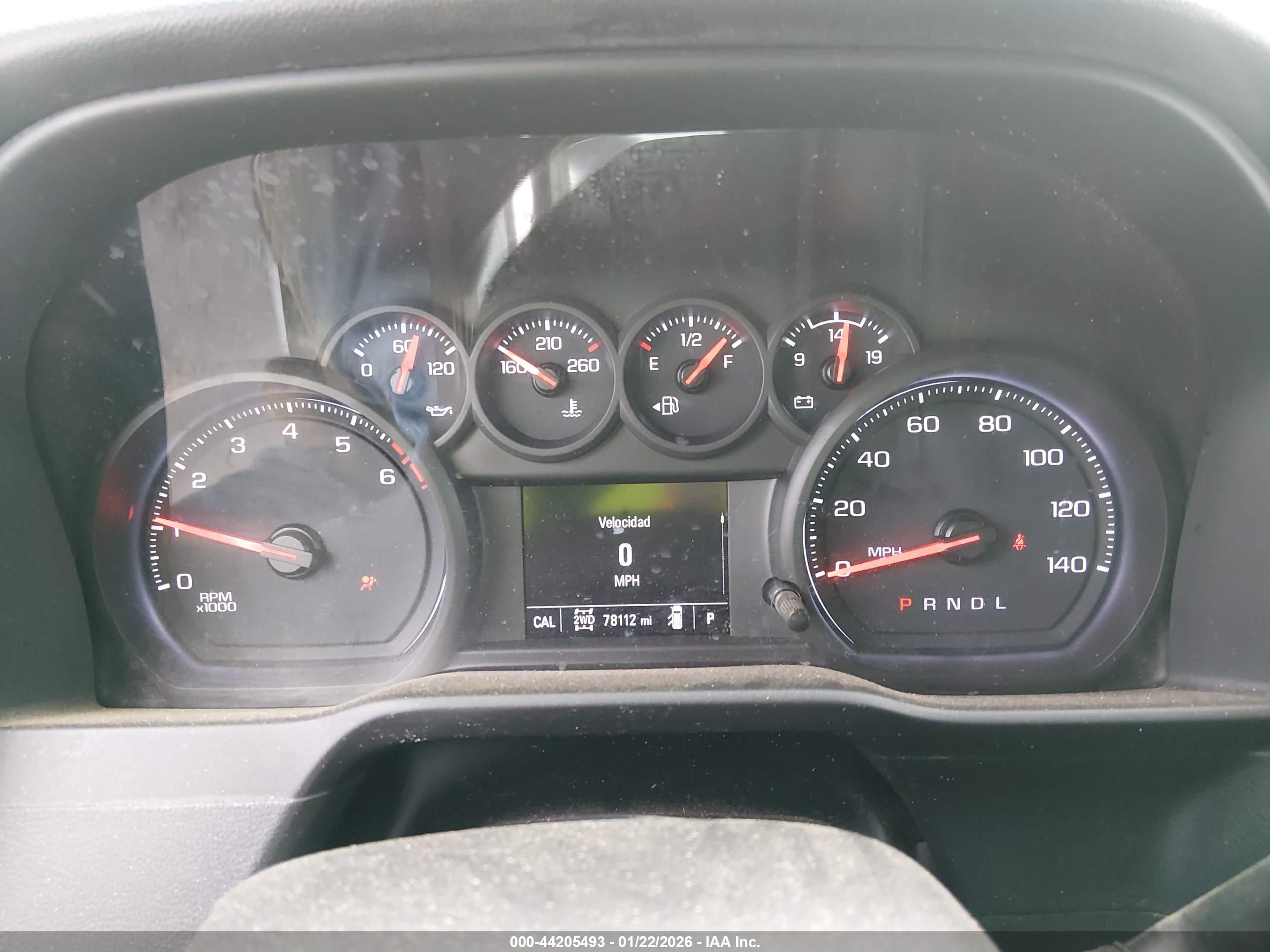 CHEVROLET SILVERADO image 7