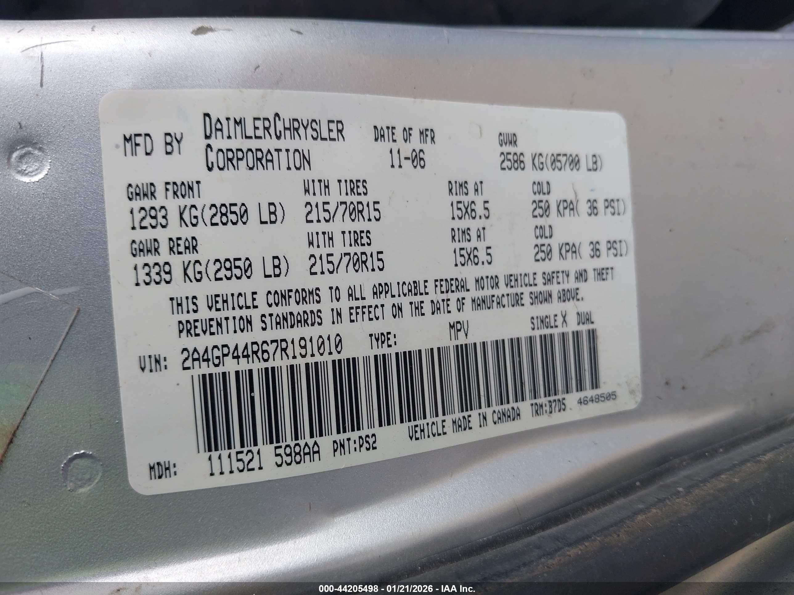 CHRYSLER TOWN image 9