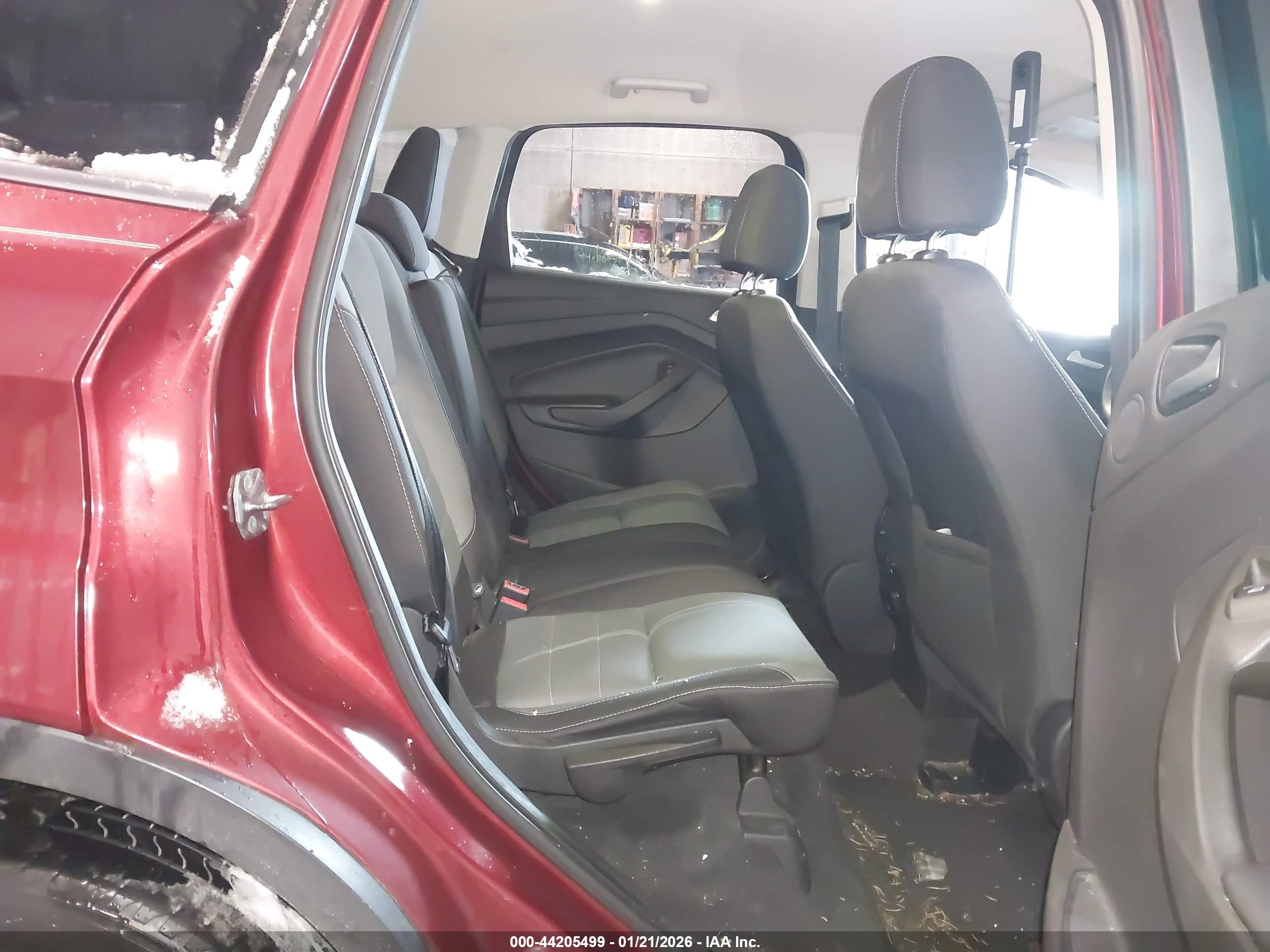 FORD ESCAPE image 8