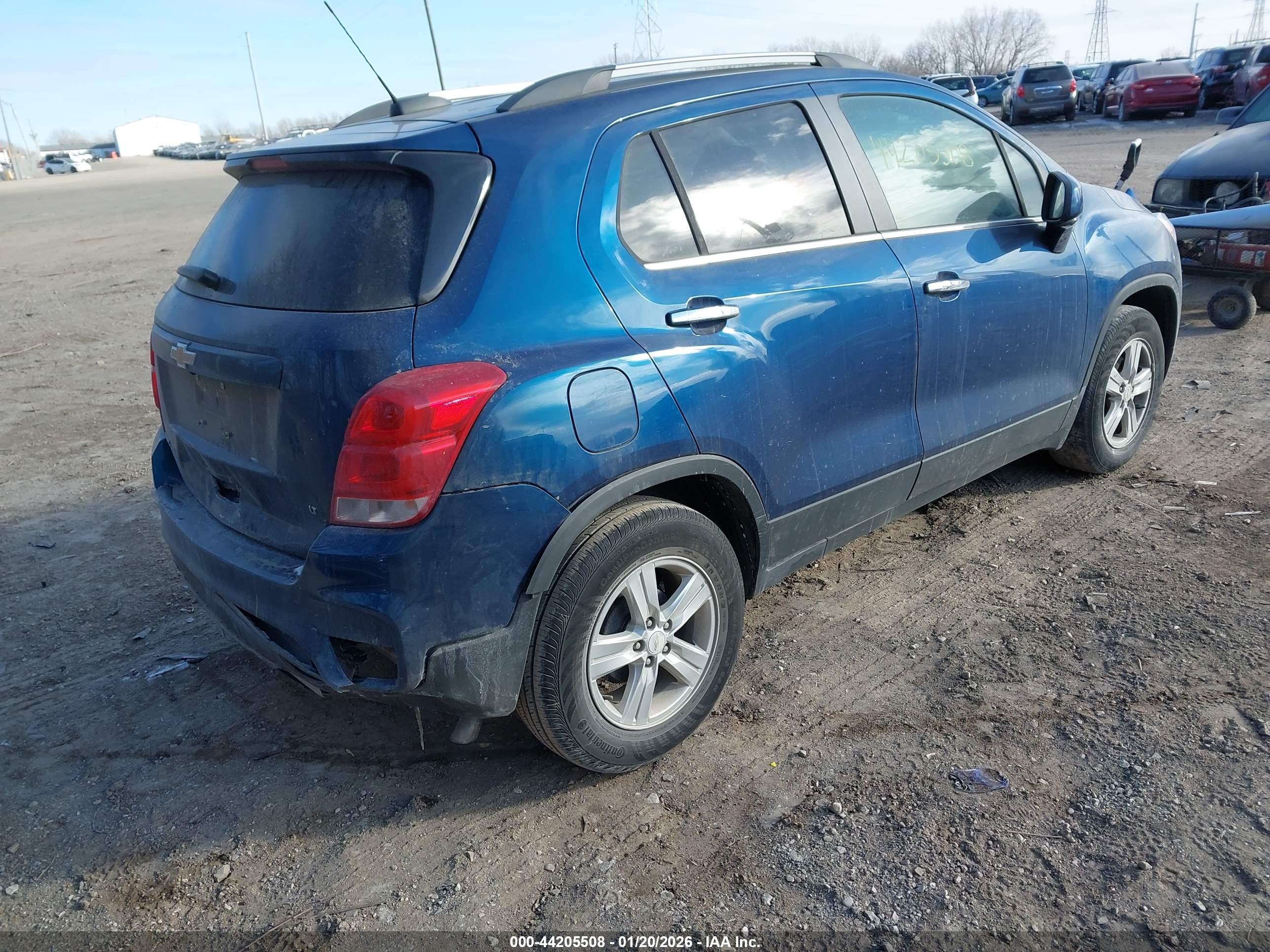CHEVROLET TRAX image 4