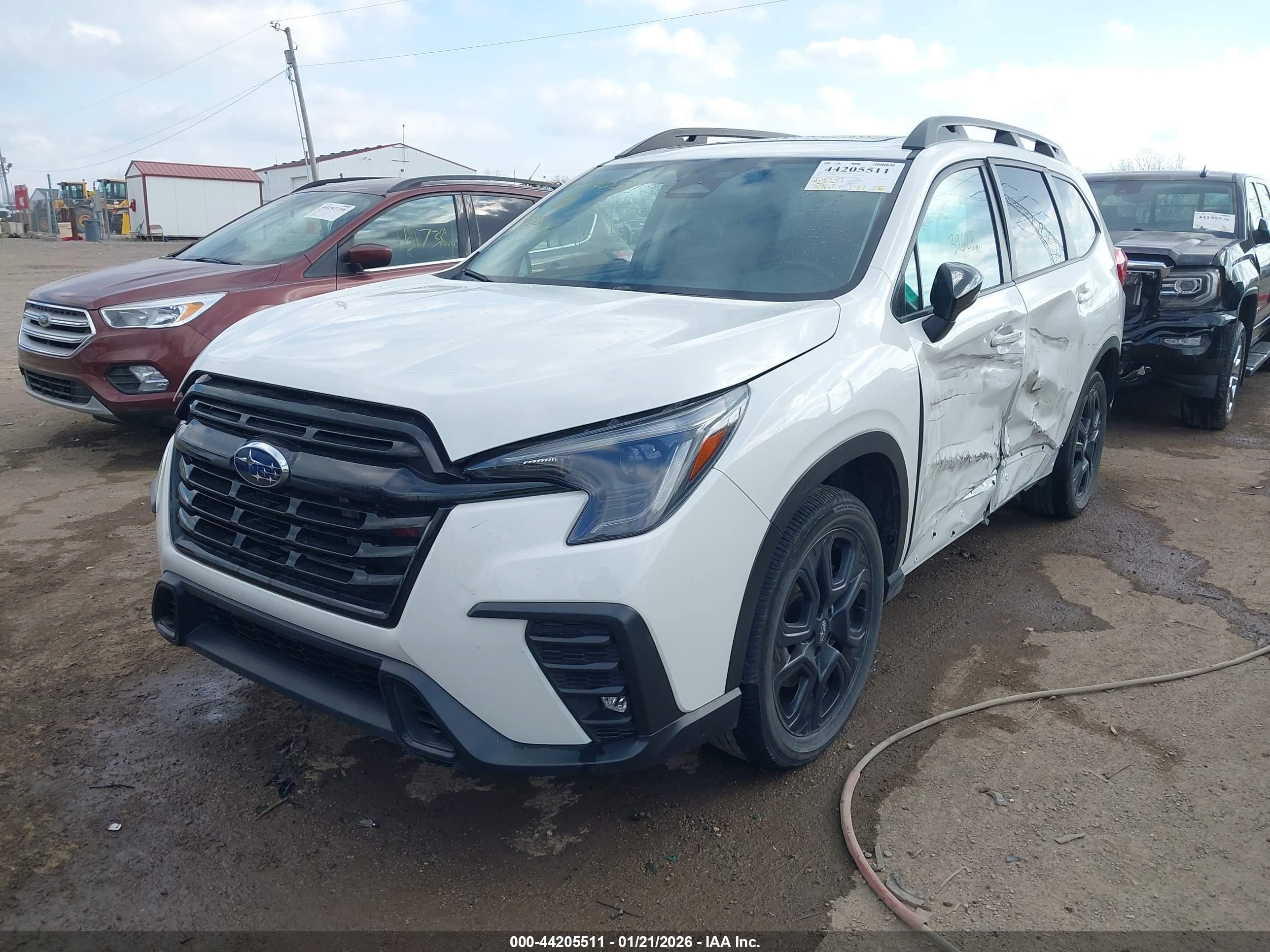 SUBARU ASCENT image 2