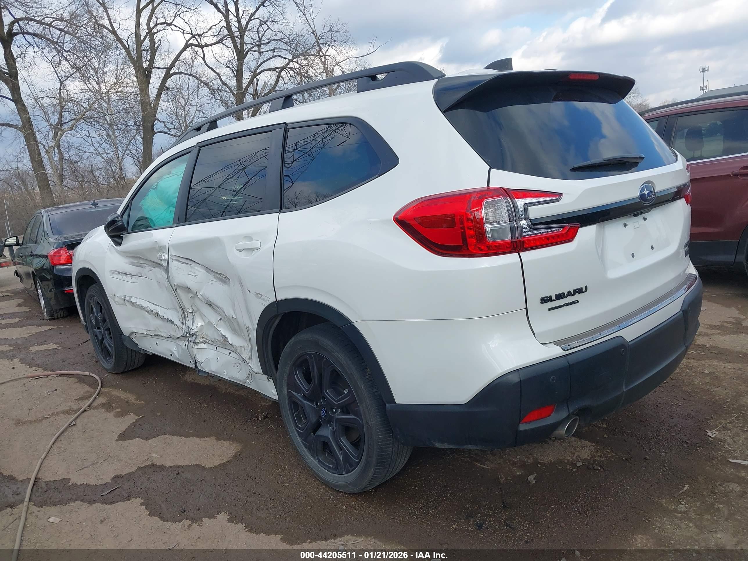 SUBARU ASCENT image 3