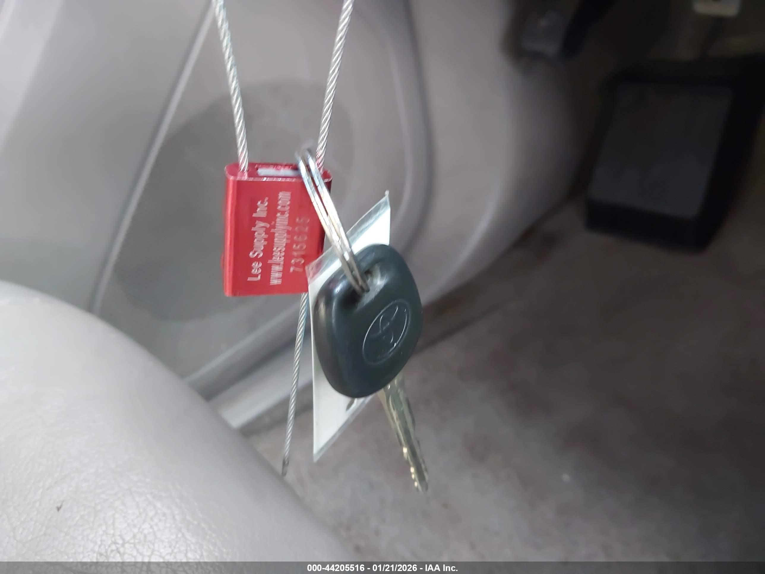 TOYOTA 4RUNNER image 11