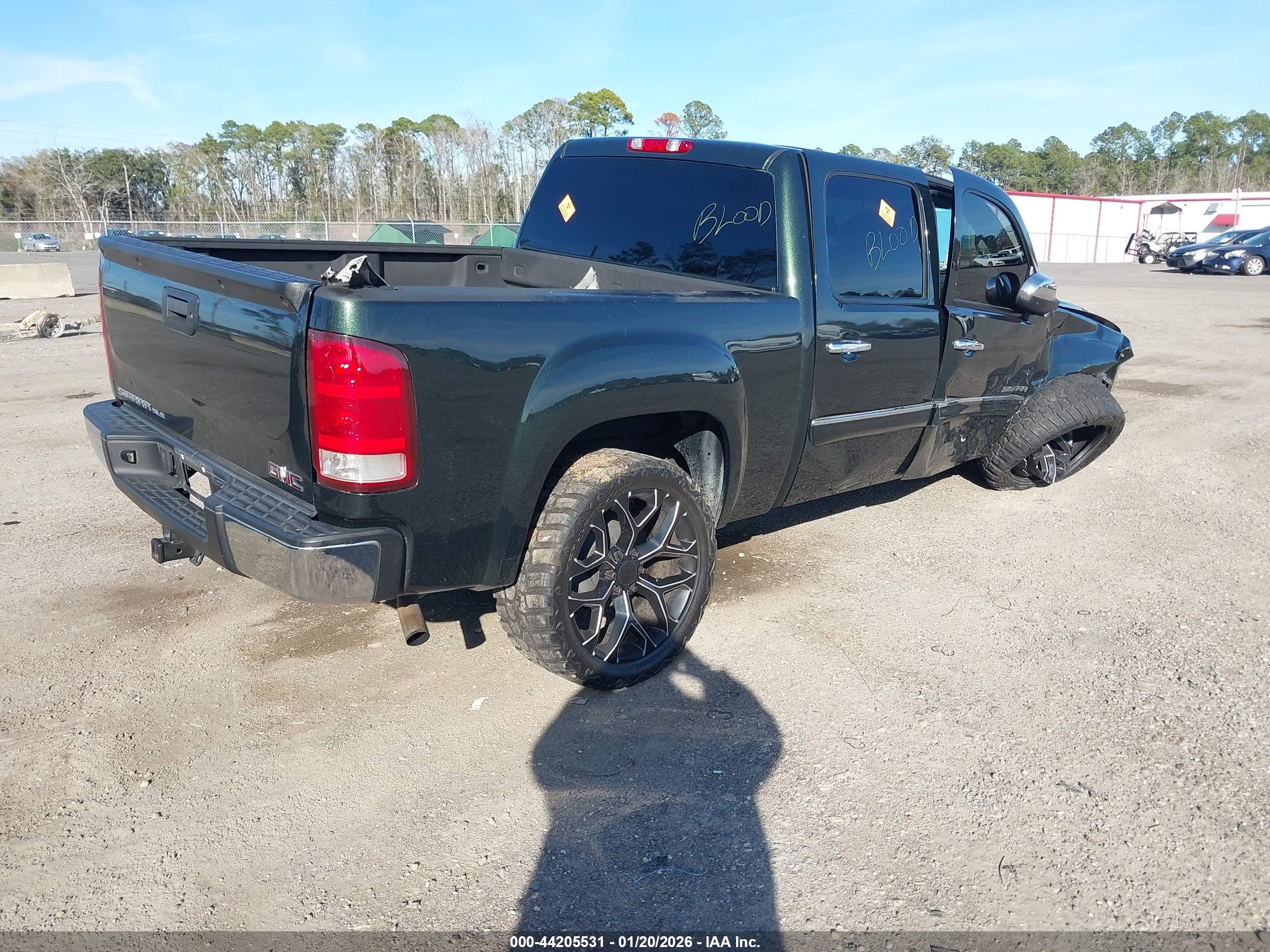 GMC SIERRA image 4