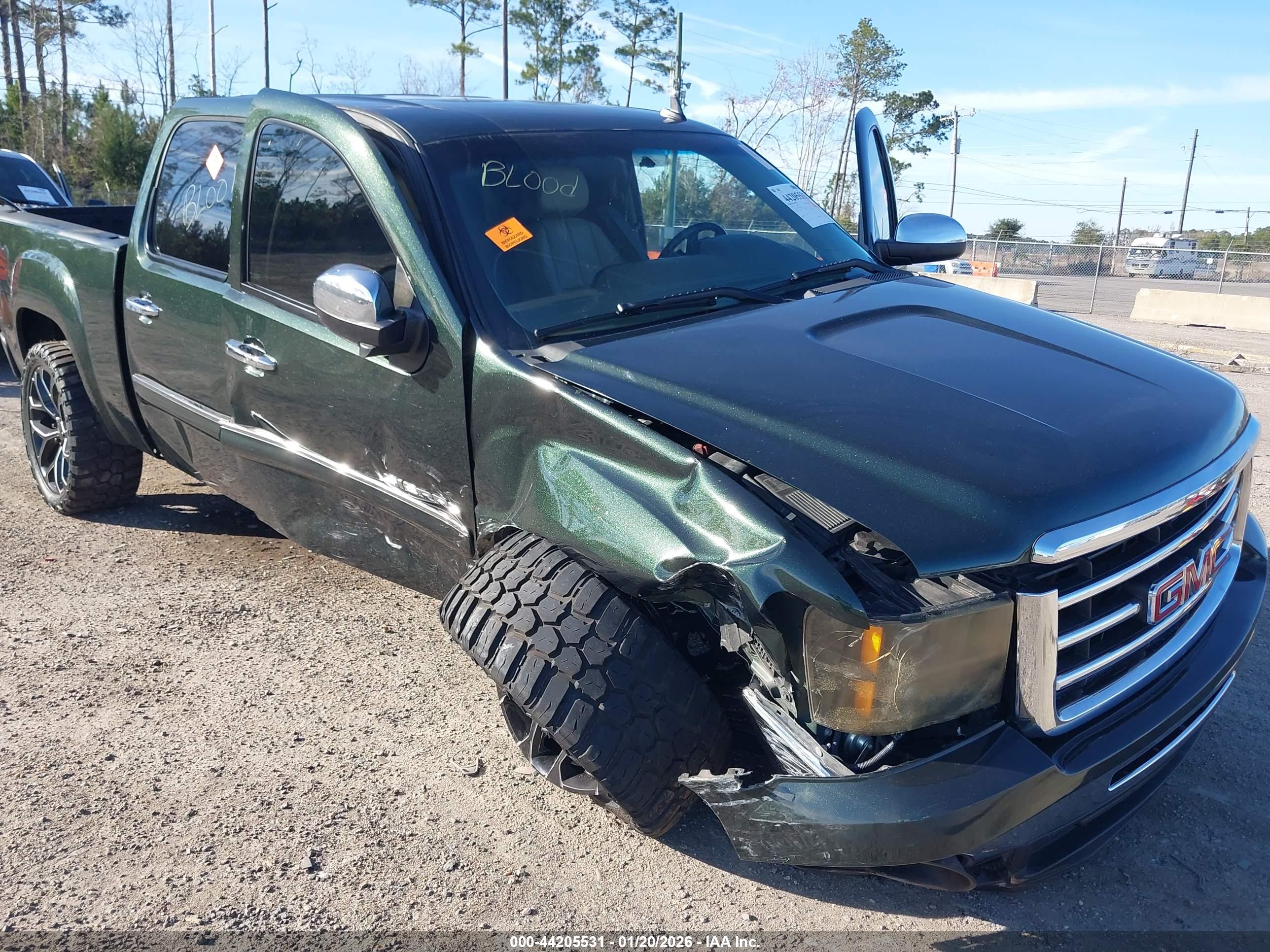 GMC SIERRA image 6
