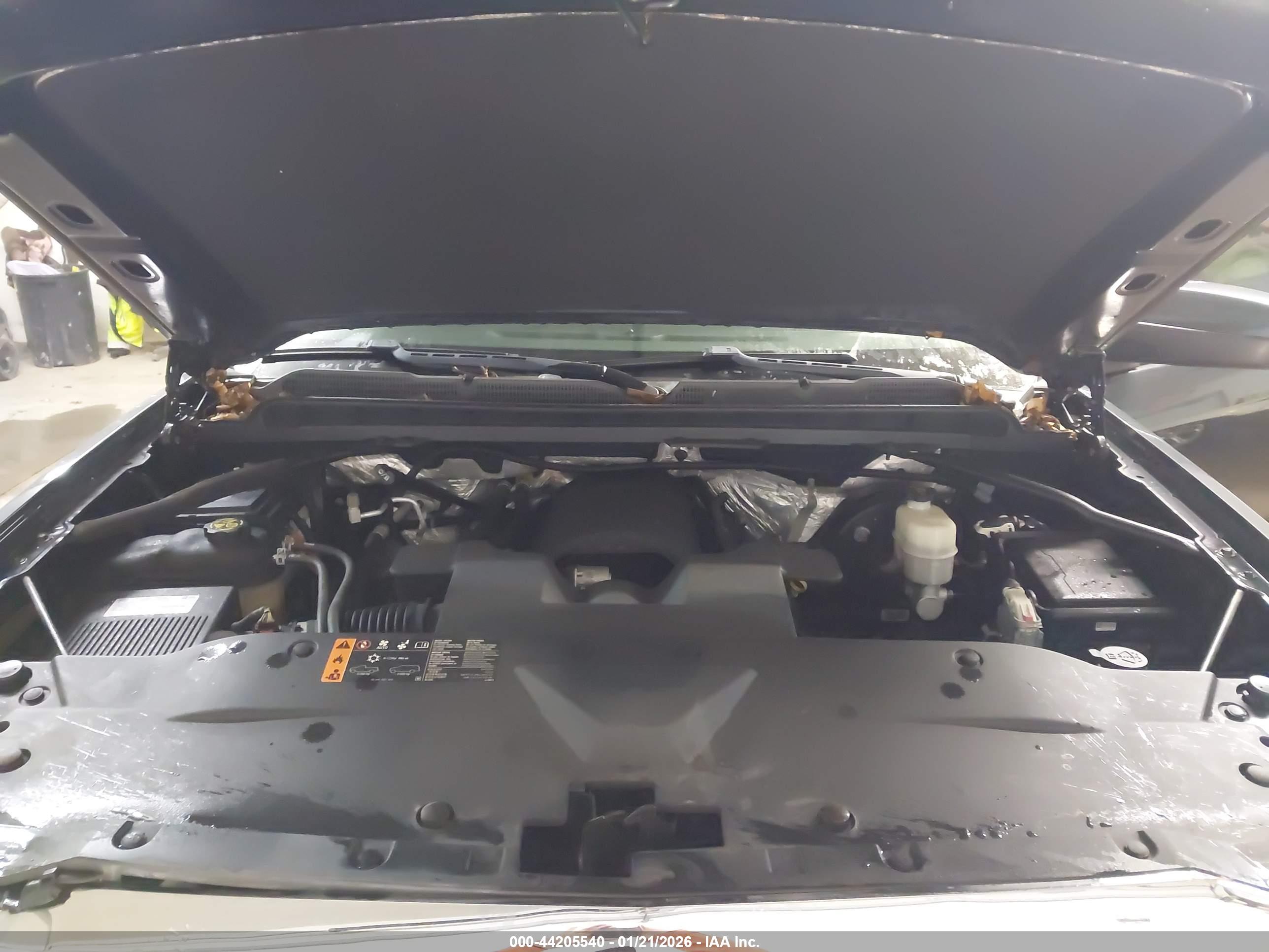 CHEVROLET SILVERADO image 10