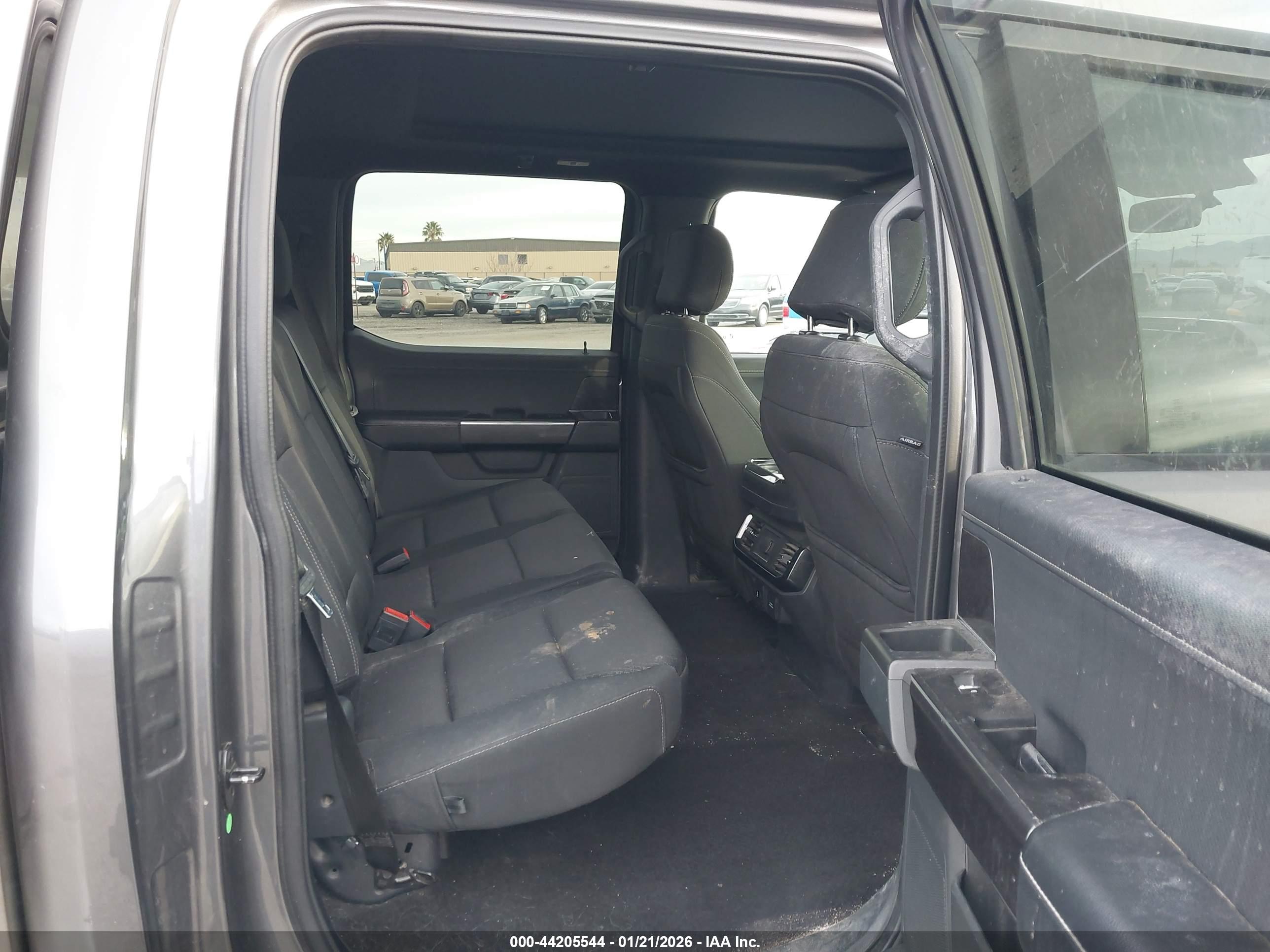 FORD F-150 image 8