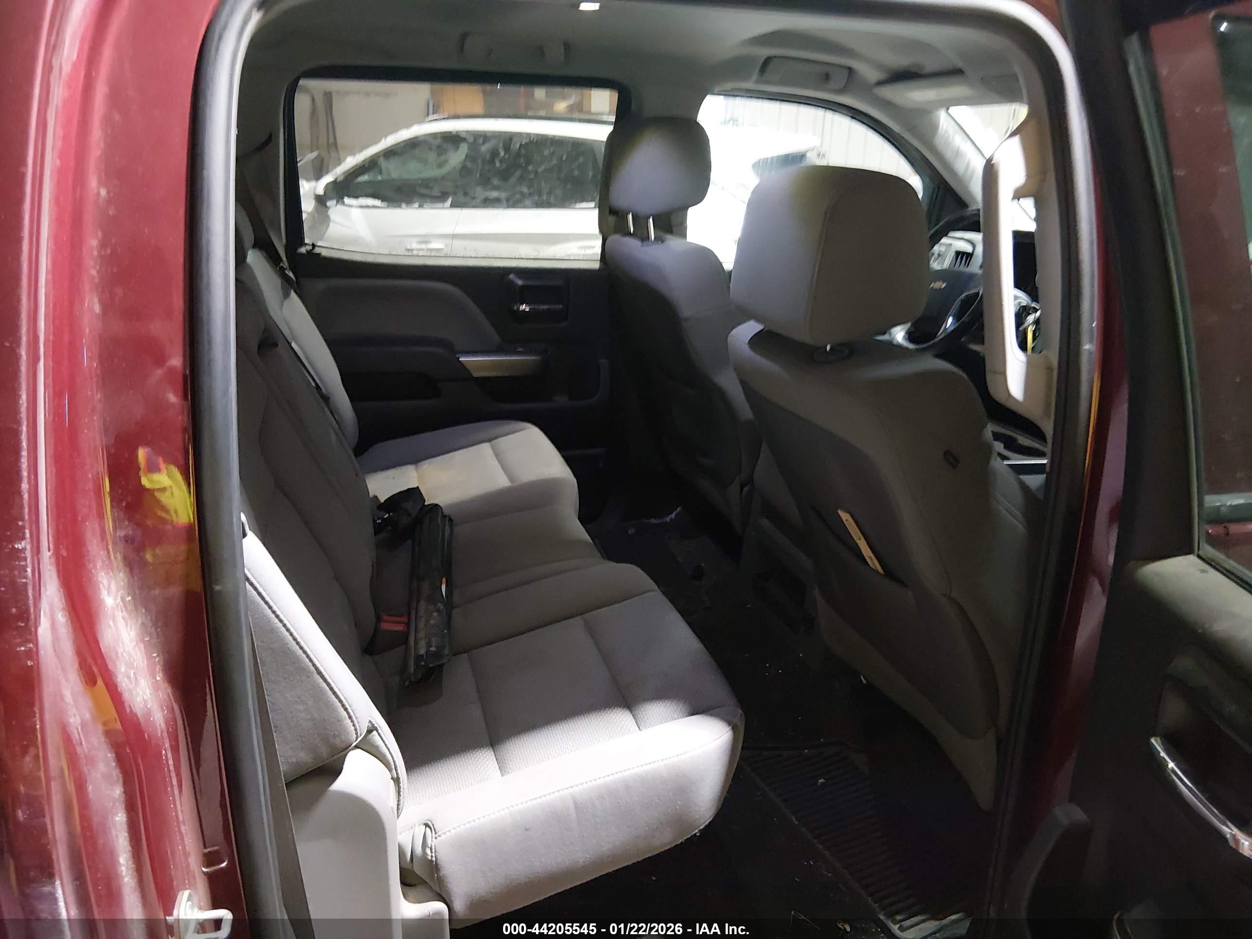 CHEVROLET SILVERADO image 8